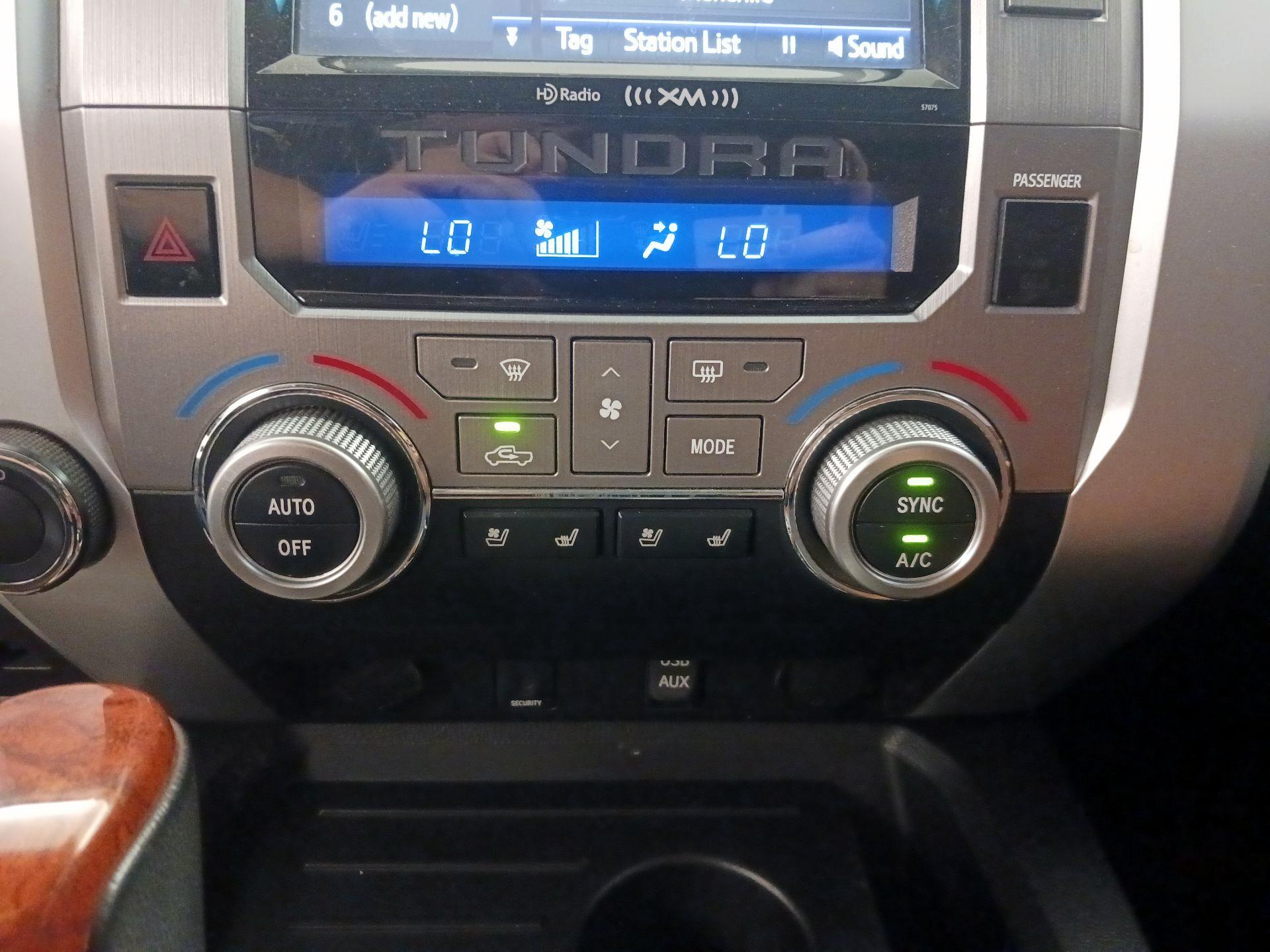 Thumbnail: 2015 Toyota Tundra - 16