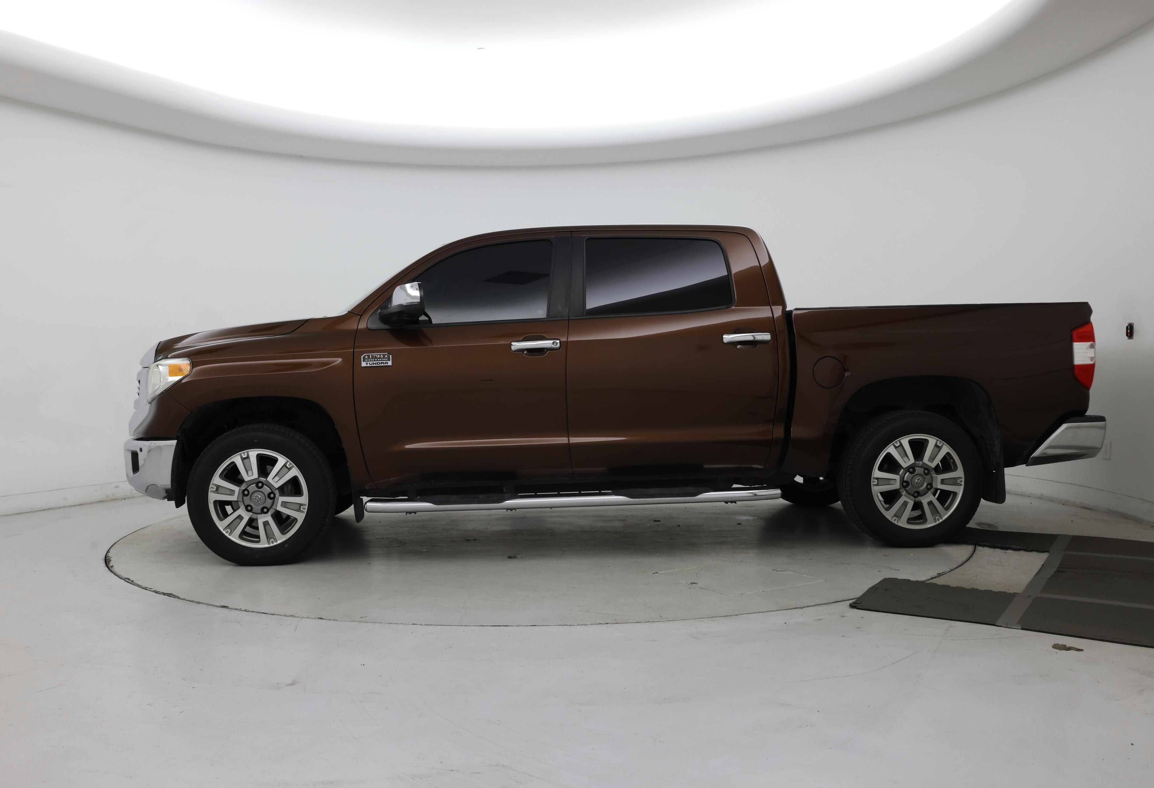 Thumbnail: 2015 Toyota Tundra - 3
