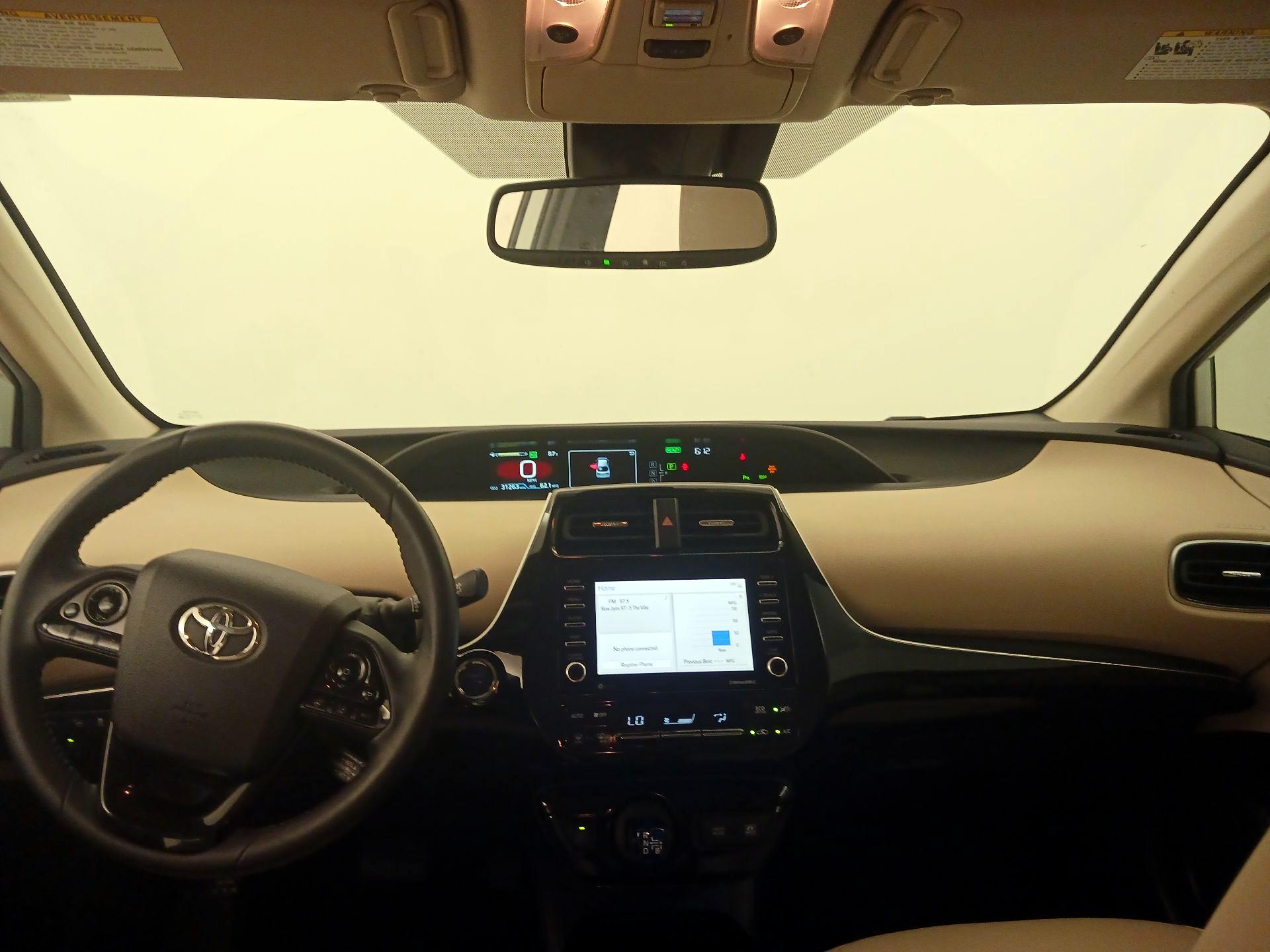 Thumbnail: 2021 Toyota Prius - 9