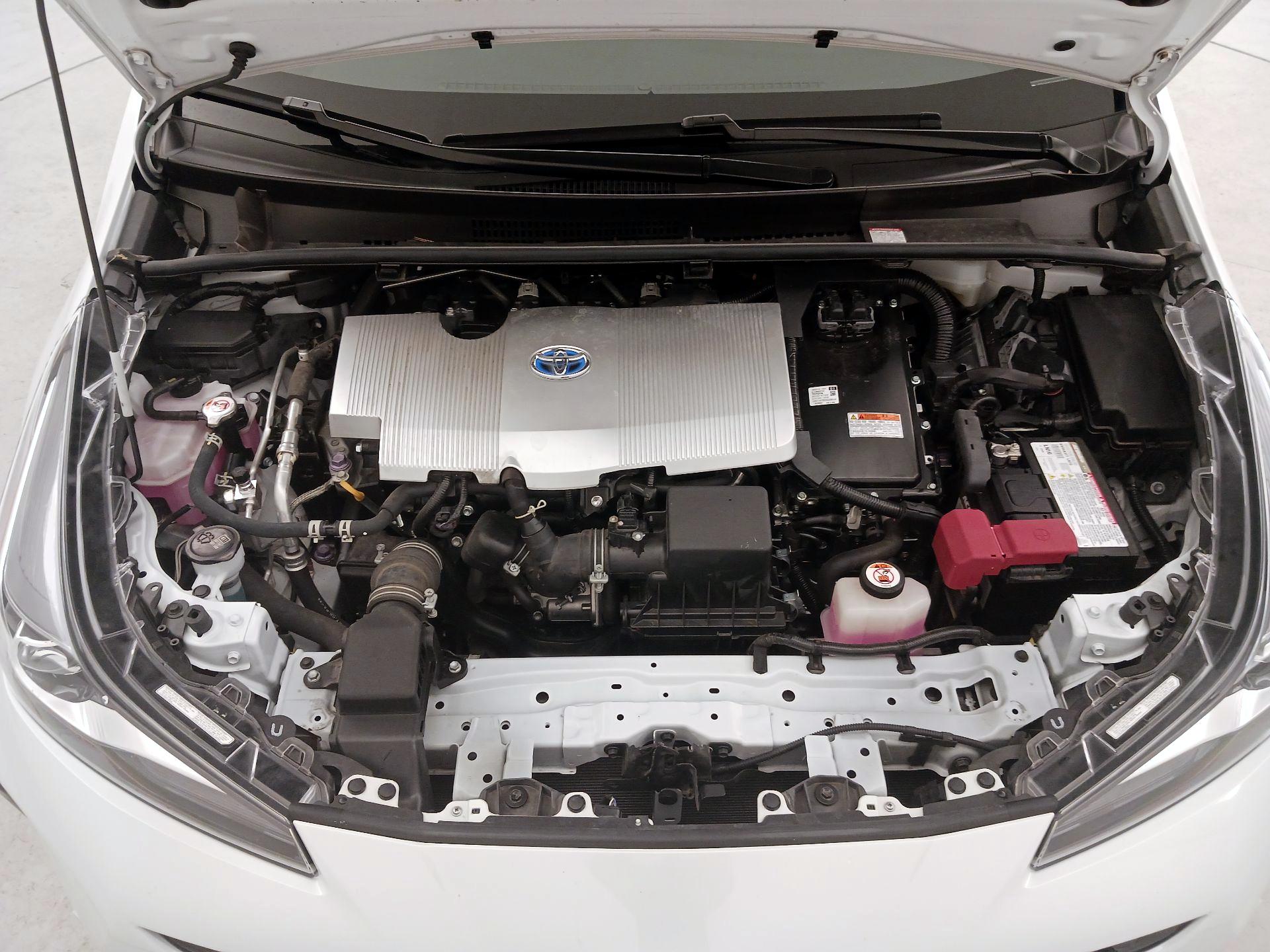 Thumbnail: 2021 Toyota Prius - 20