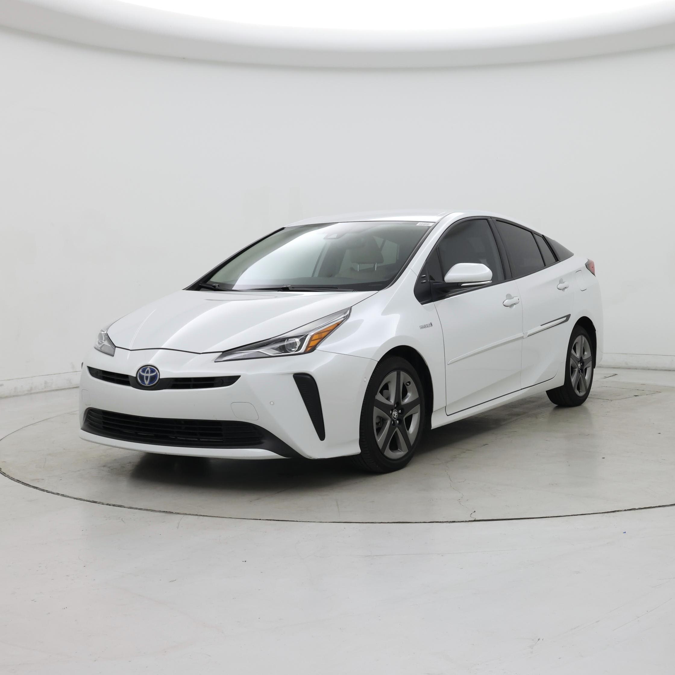 Thumbnail: 2021 Toyota Prius - 4