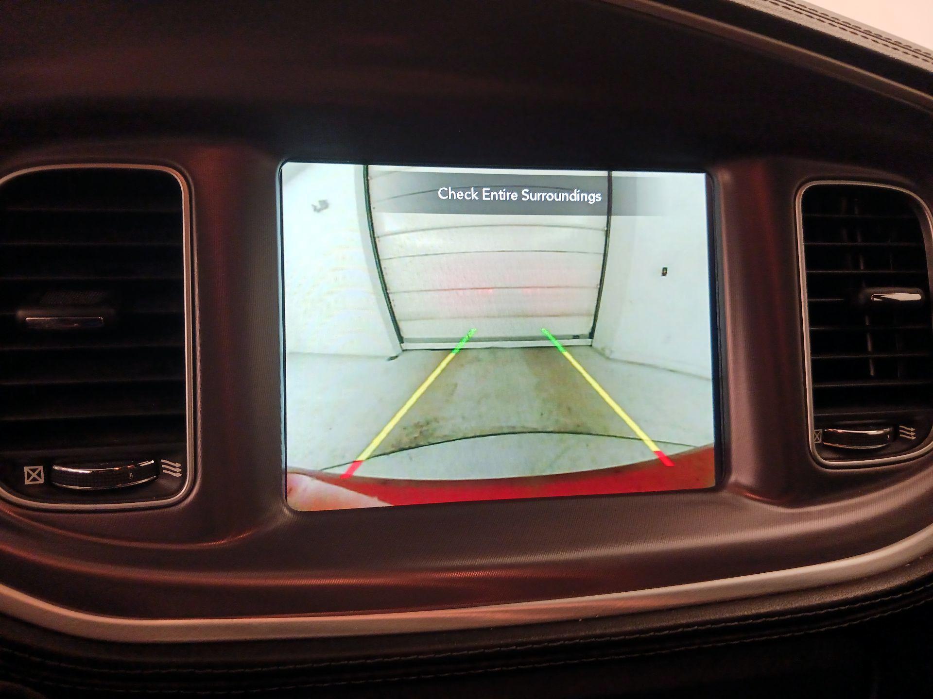 Thumbnail: 2020 Dodge Charger - 14