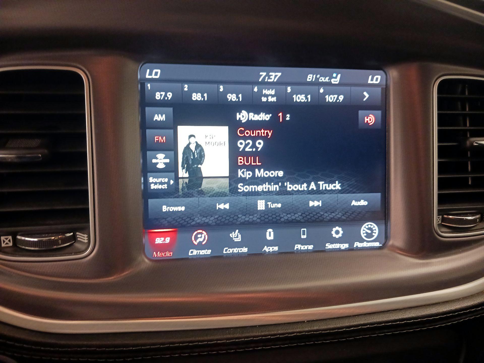 Thumbnail: 2020 Dodge Charger - 15