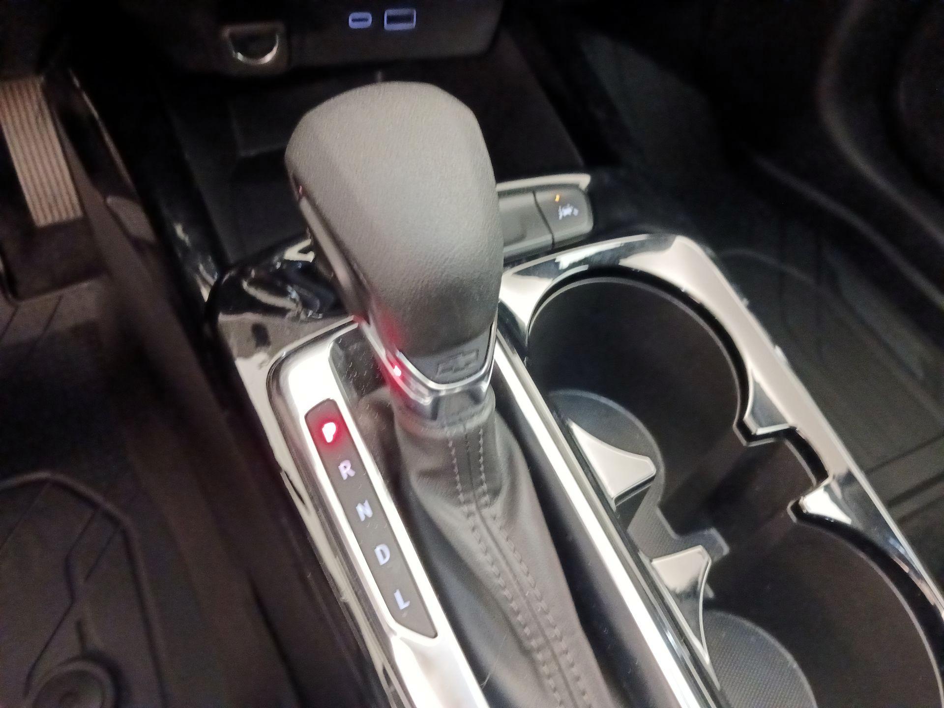 Thumbnail: 2024 Chevrolet Trax - 17