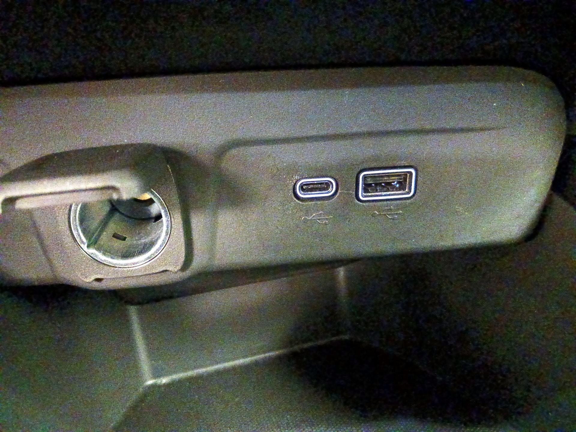 Thumbnail: 2024 Chevrolet Trax - 18