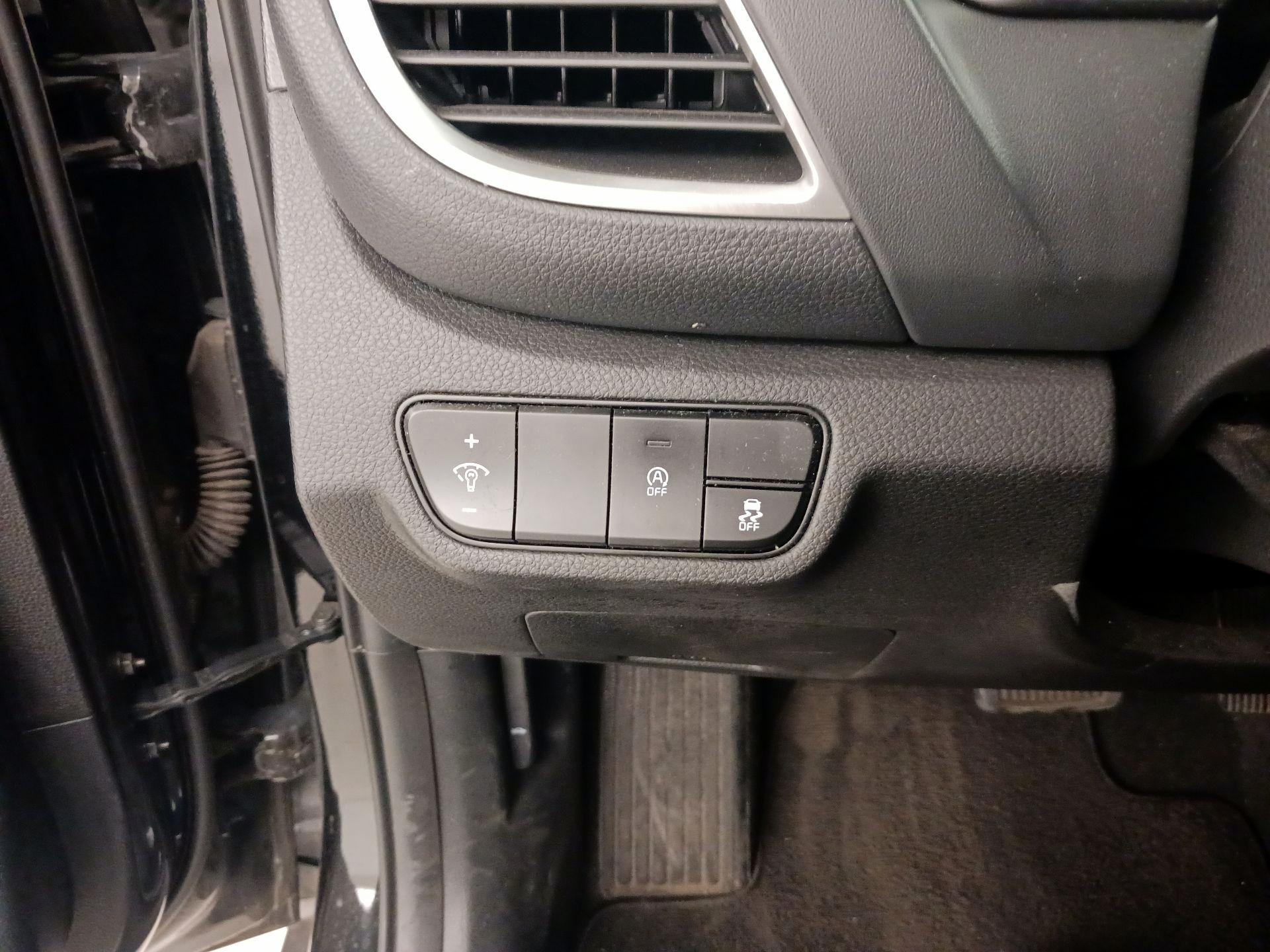 Thumbnail: 2024 Kia Seltos - 13