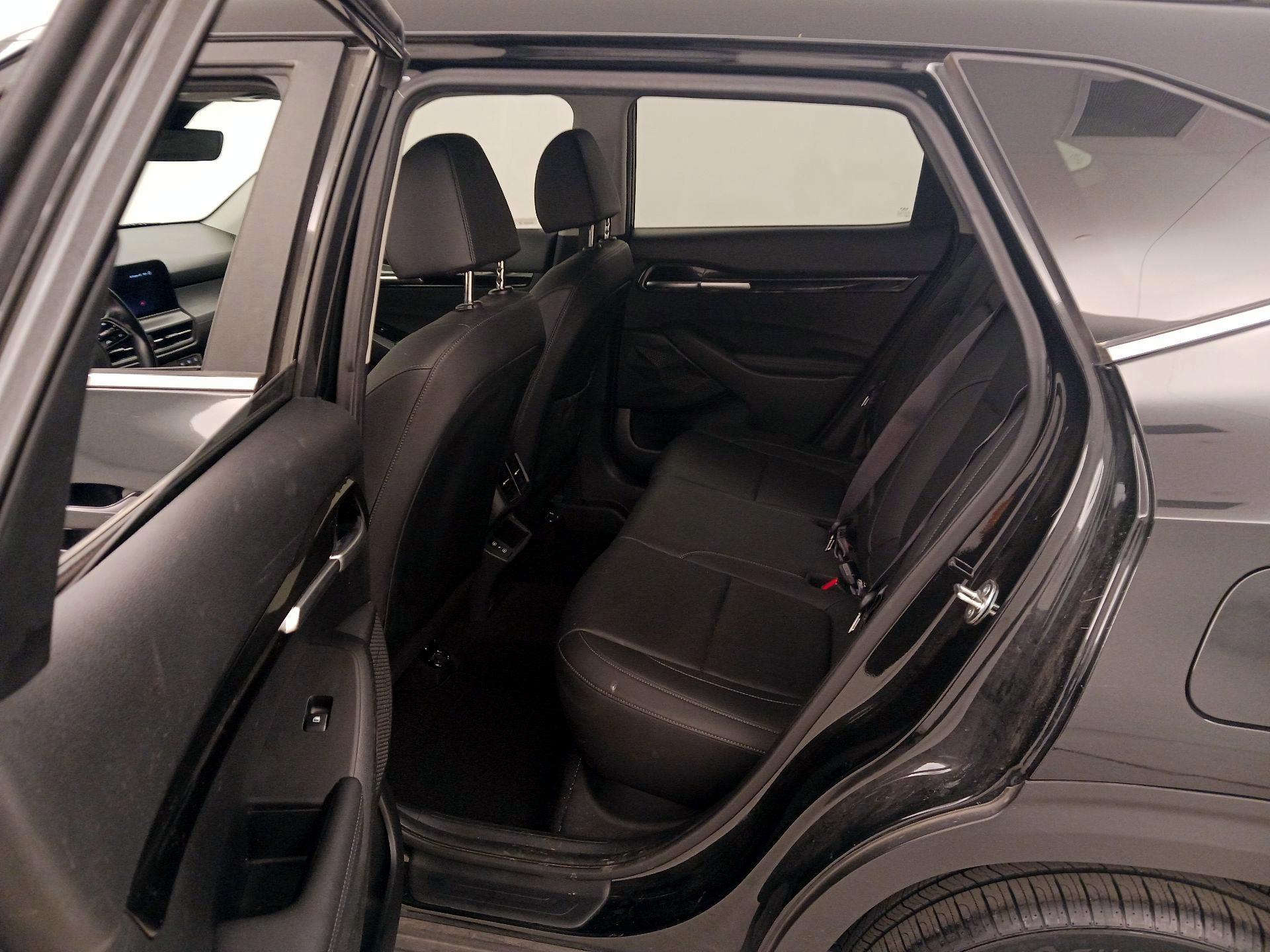 Thumbnail: 2024 Kia Seltos - 20