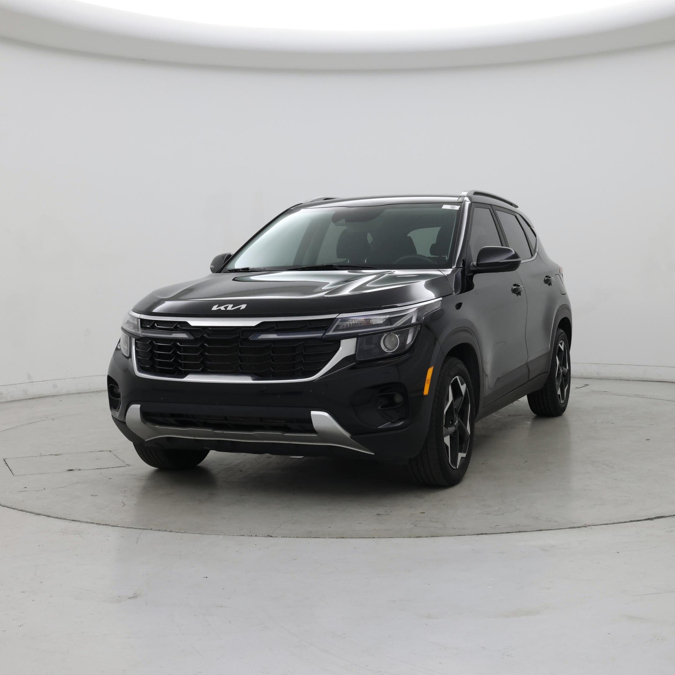 Thumbnail: 2024 Kia Seltos - 4