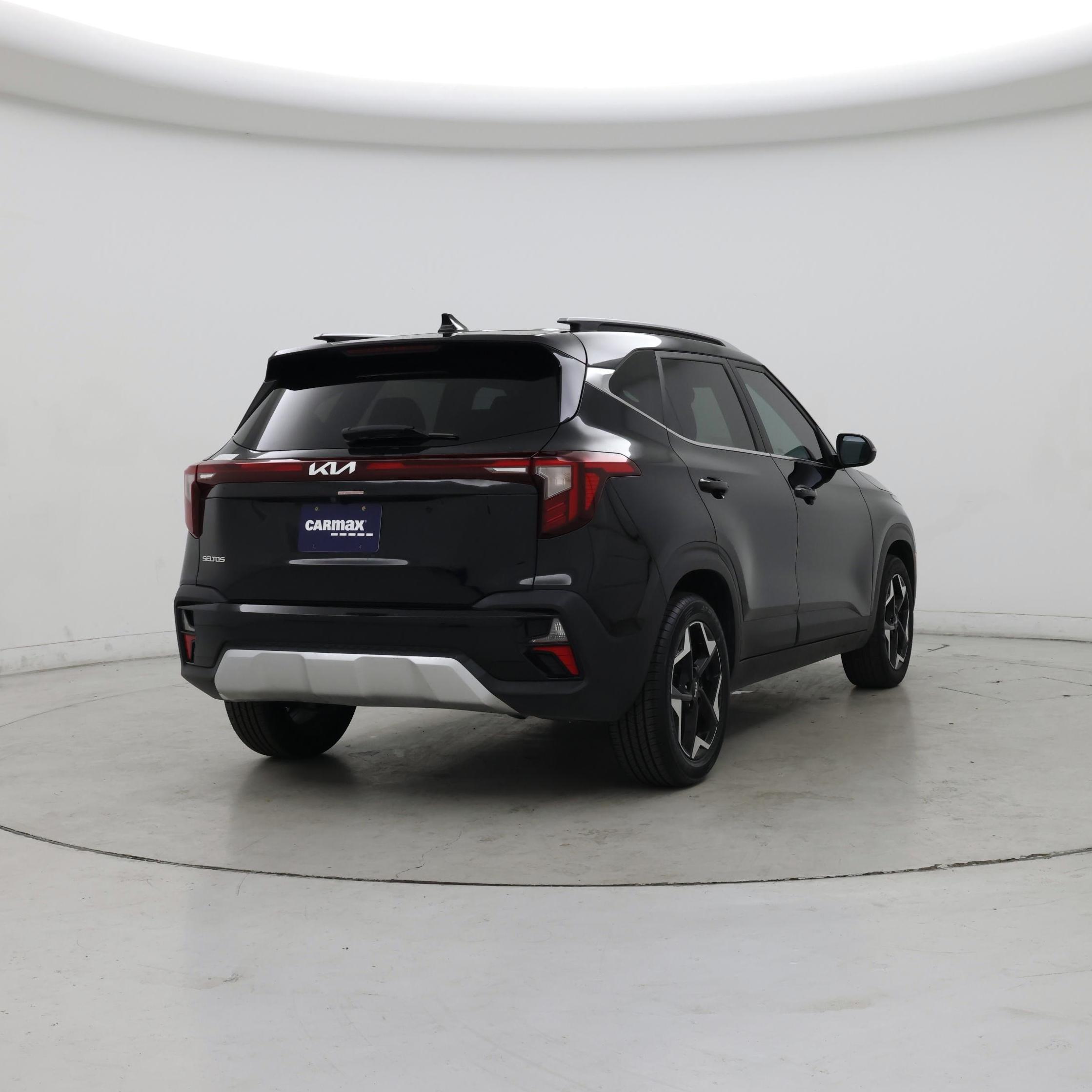 Thumbnail: 2024 Kia Seltos - 8