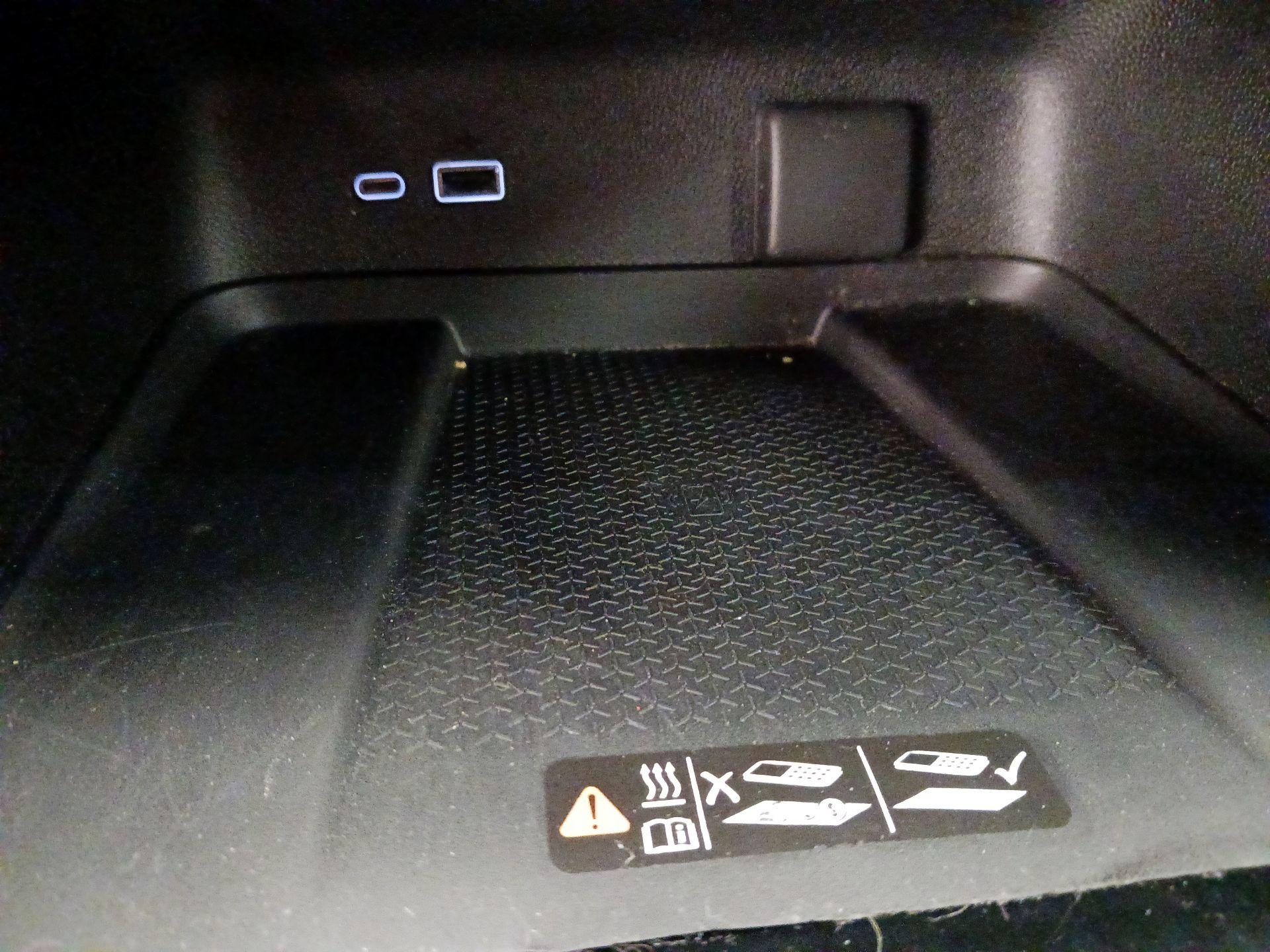 Thumbnail: 2025 Chevrolet Traverse - 18