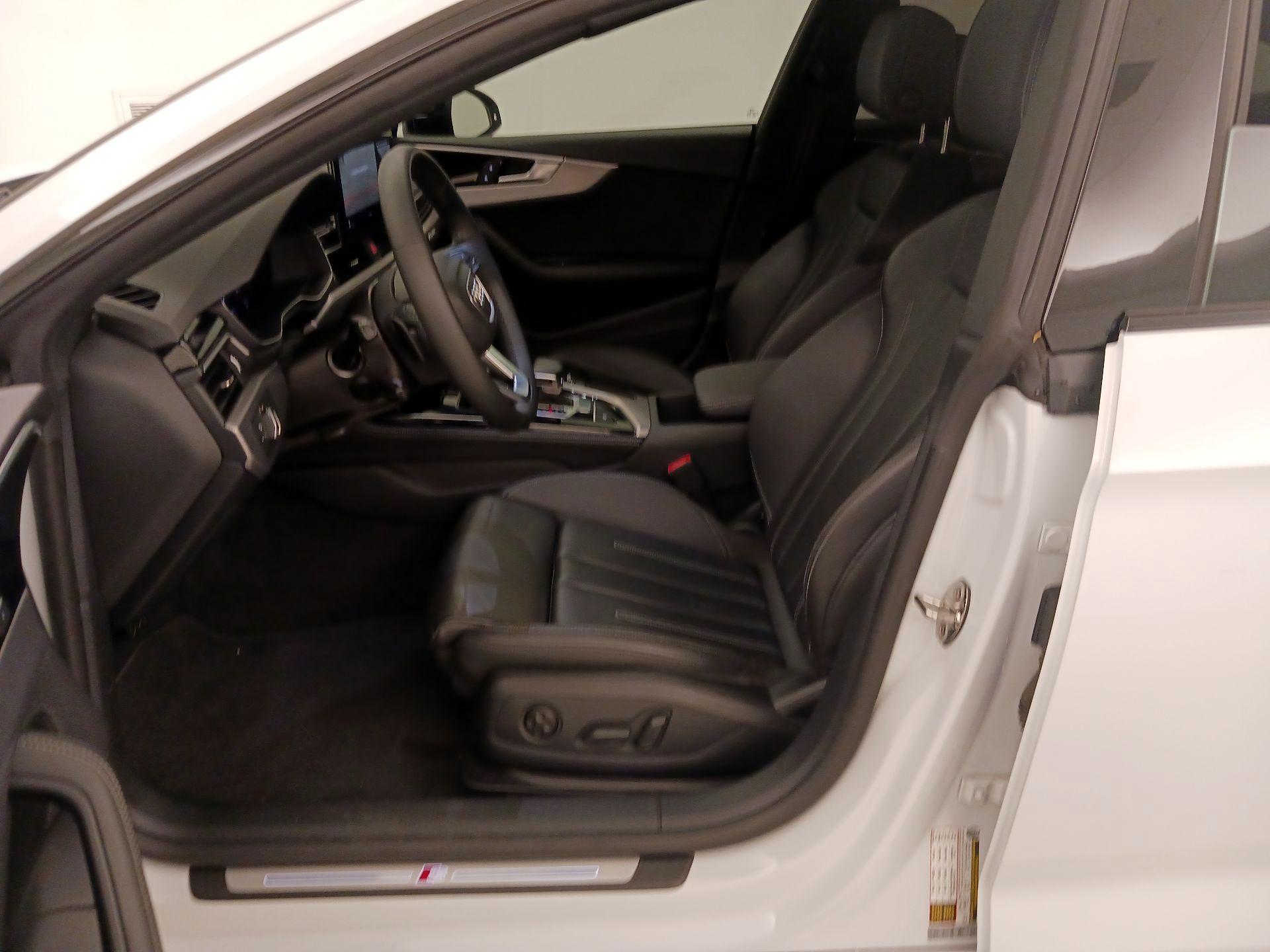 Thumbnail: 2023 Audi A5 - 11