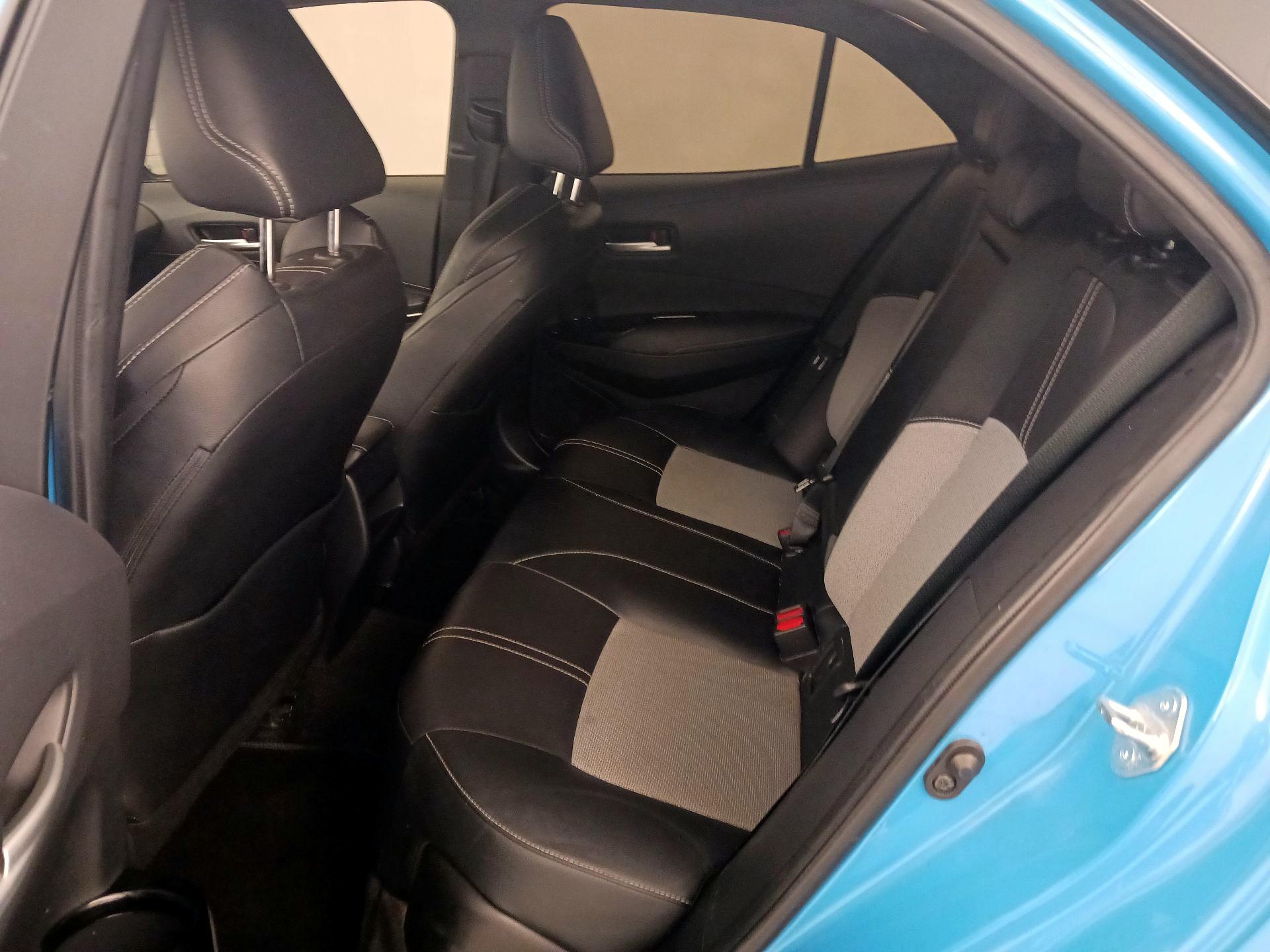 Thumbnail: 2021 Toyota Corolla - 19