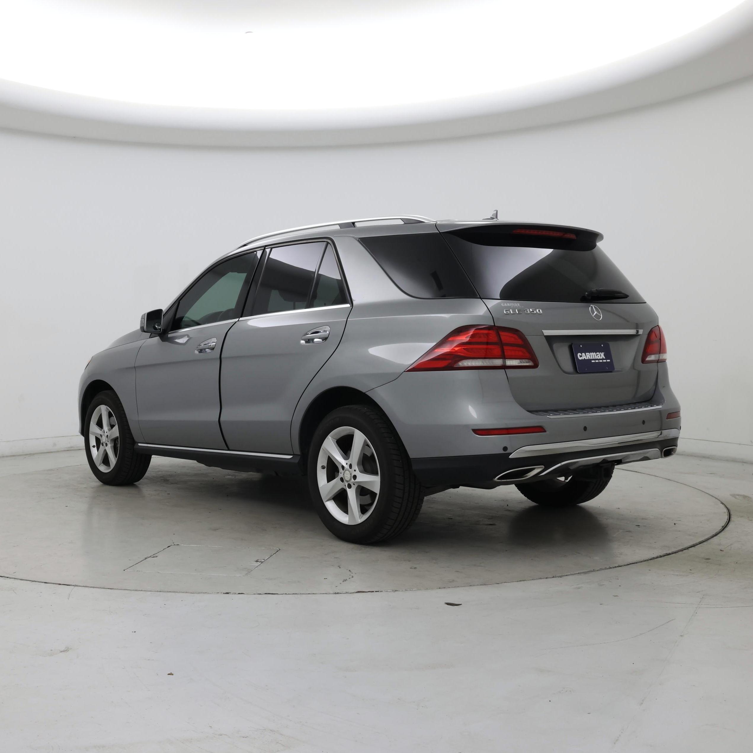 Thumbnail: 2016 Mercedes-Benz GLE - 2