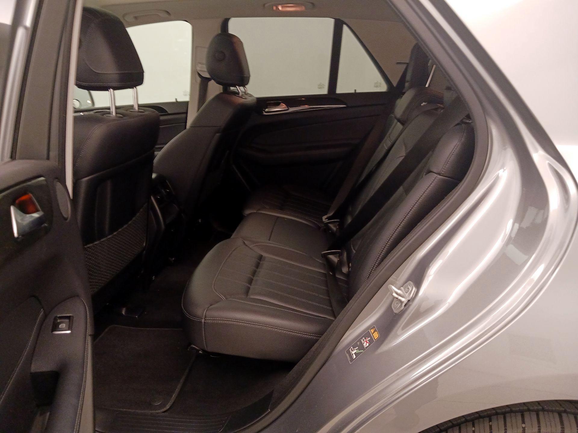 Thumbnail: 2016 Mercedes-Benz GLE - 20