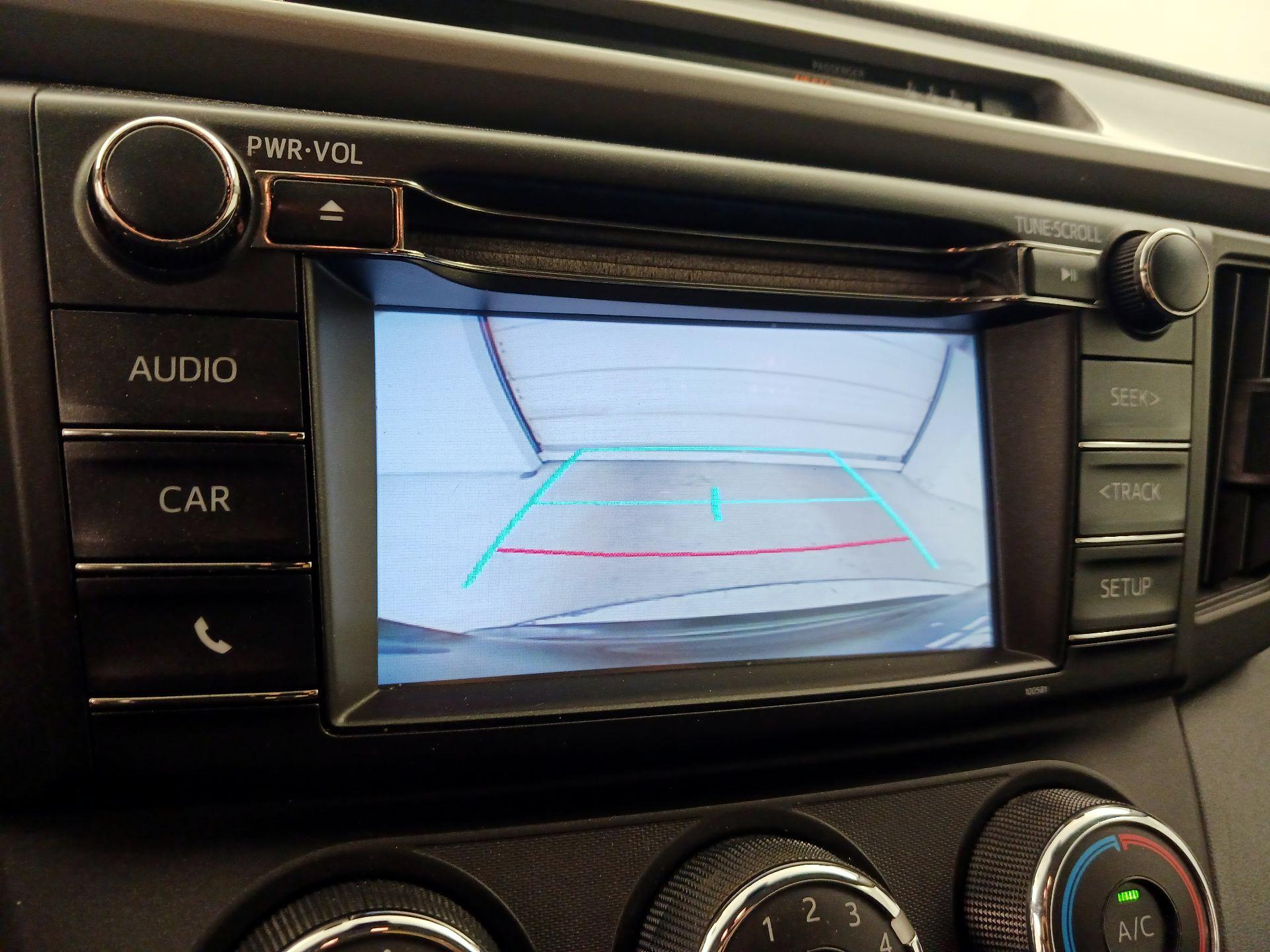 Thumbnail: 2018 Toyota RAV4 - 14