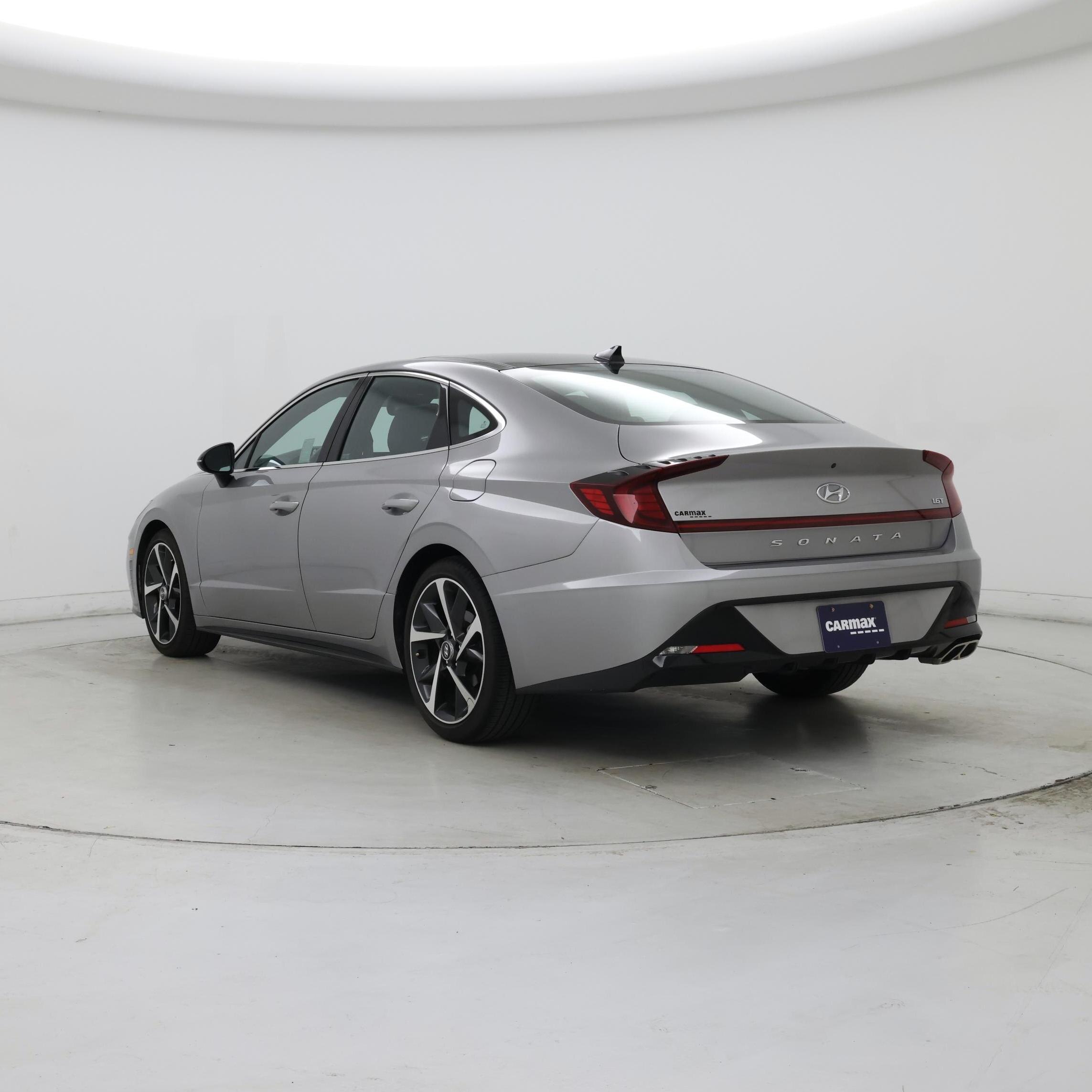 Thumbnail: 2023 Hyundai Sonata - 2