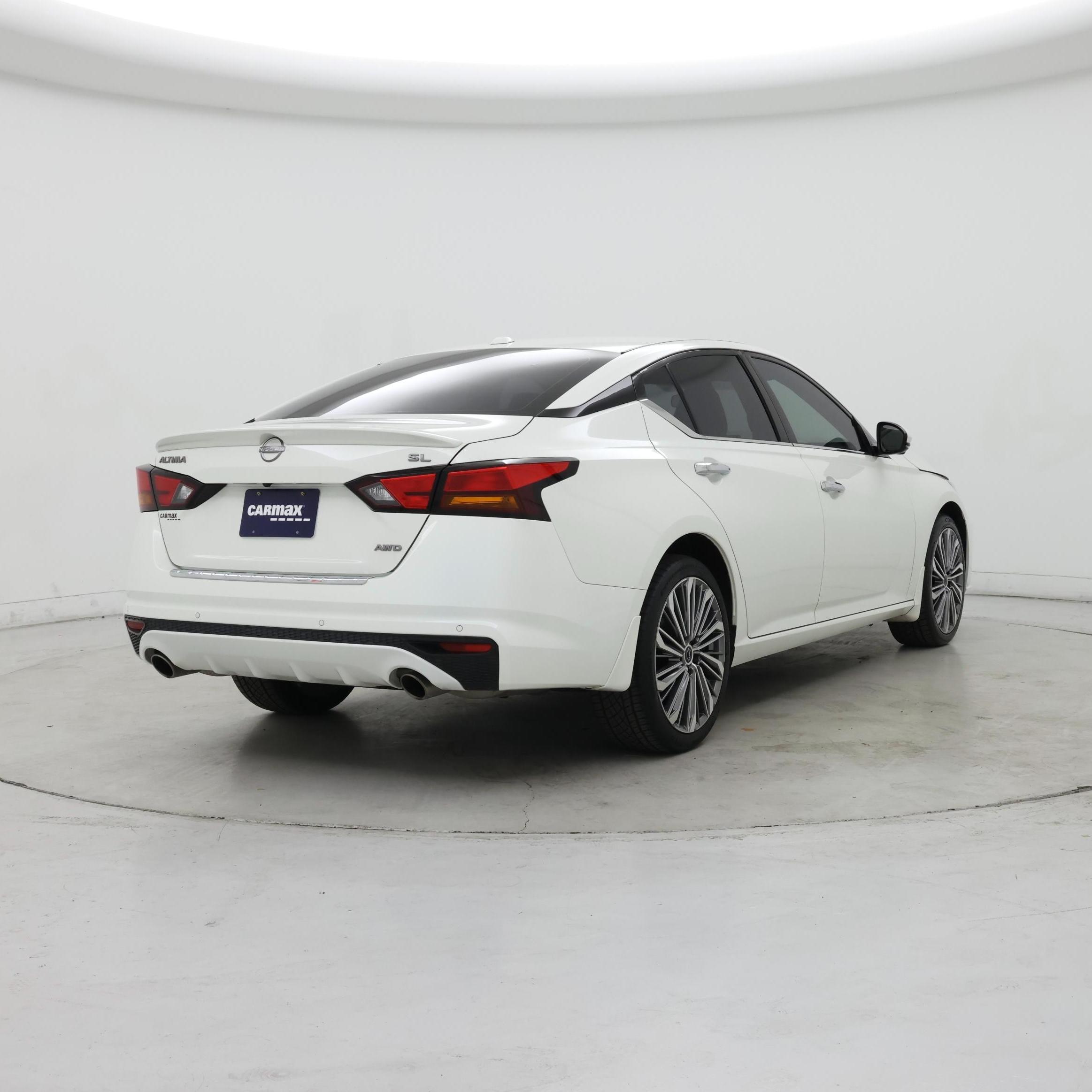 Thumbnail: 2023 Nissan Altima - 8