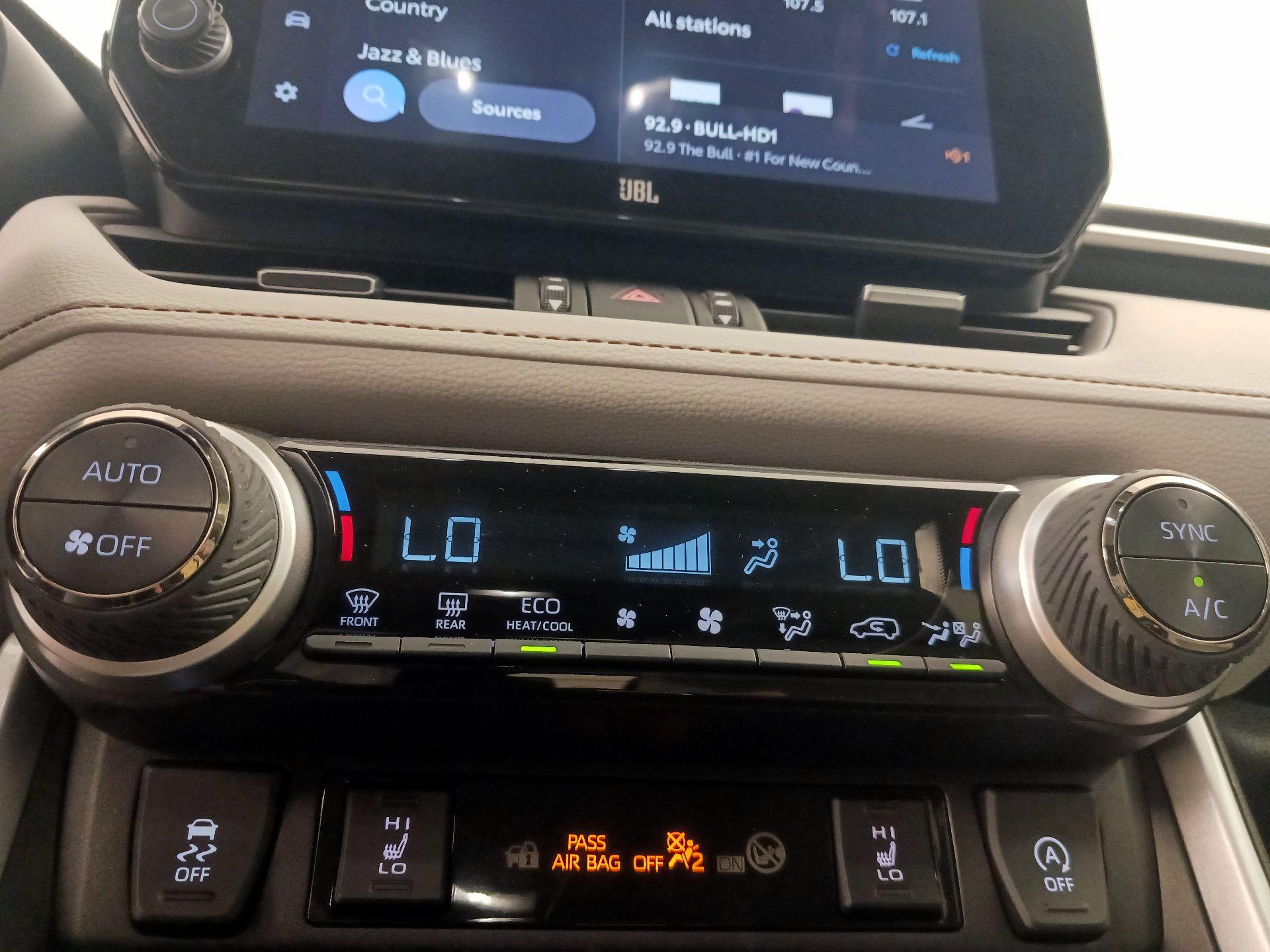 Thumbnail: 2024 Toyota RAV4 - 16