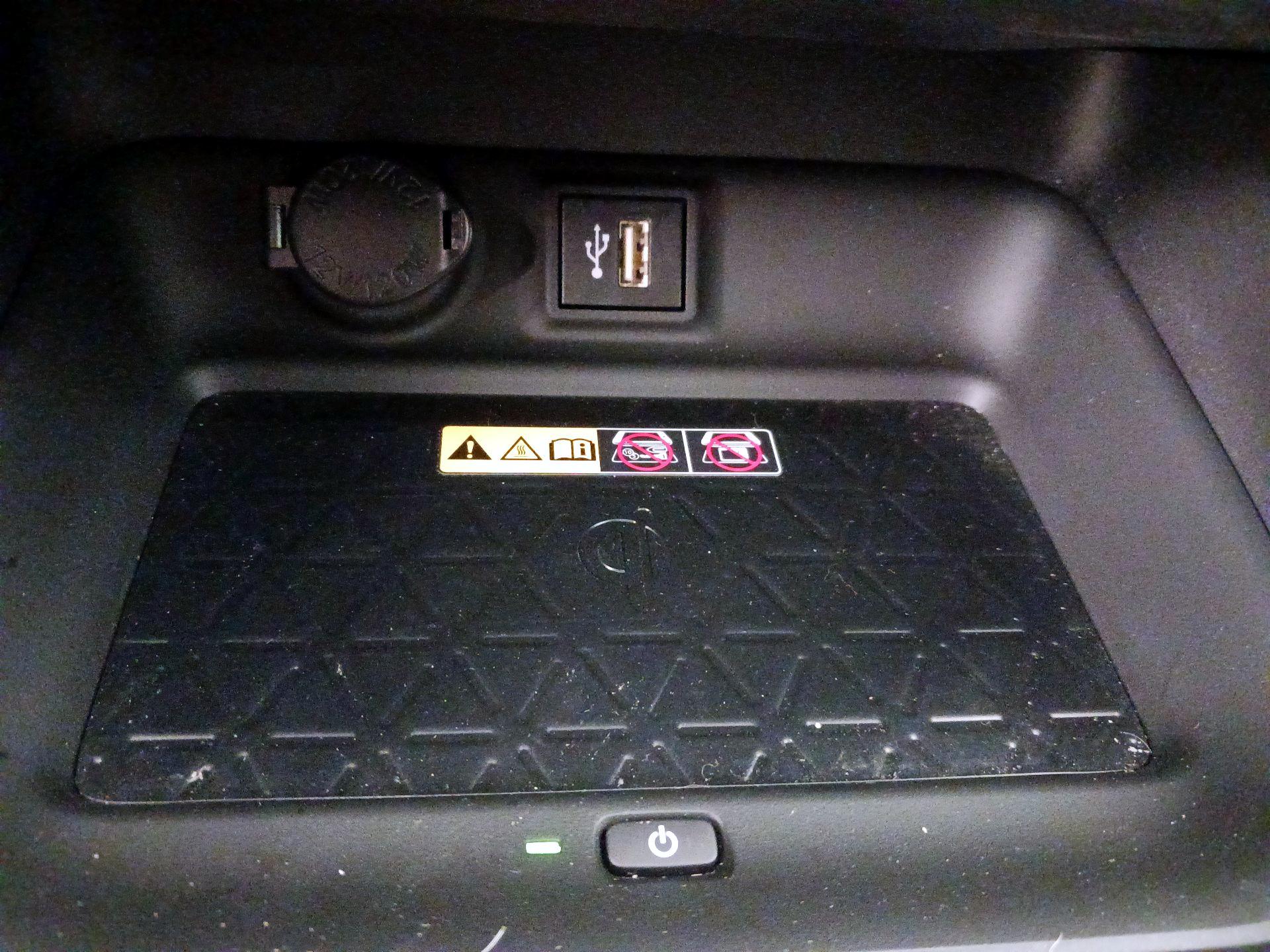 Thumbnail: 2024 Toyota RAV4 - 18