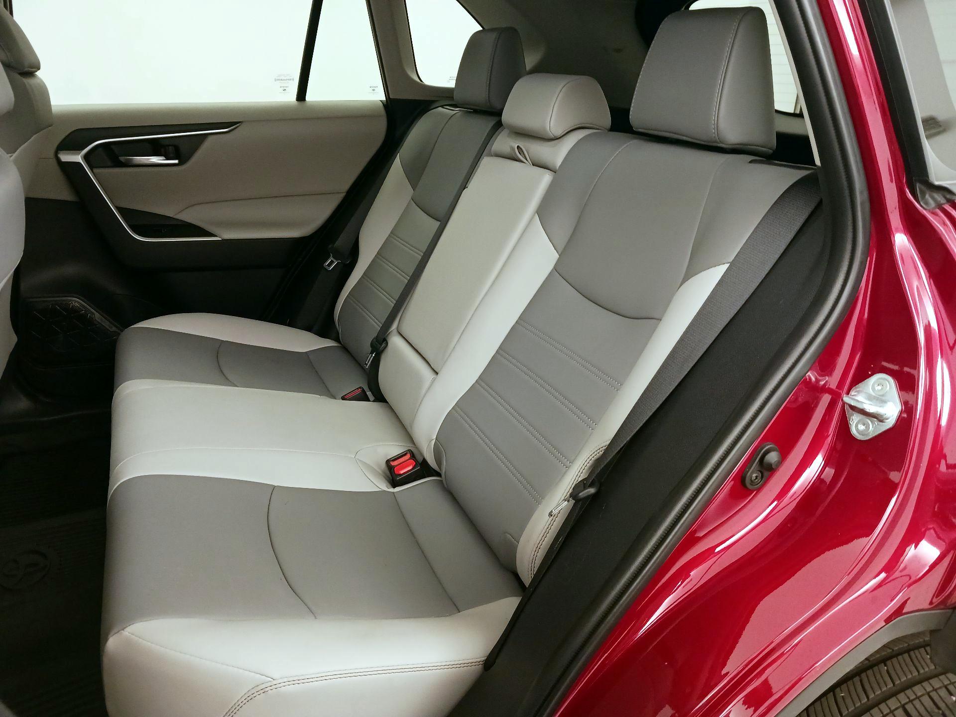 Thumbnail: 2024 Toyota RAV4 - 20