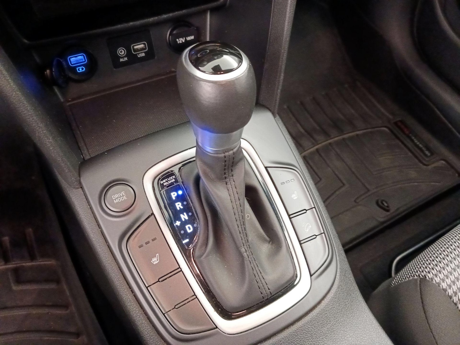 2021 Hyundai Kona SEL - Photo 18