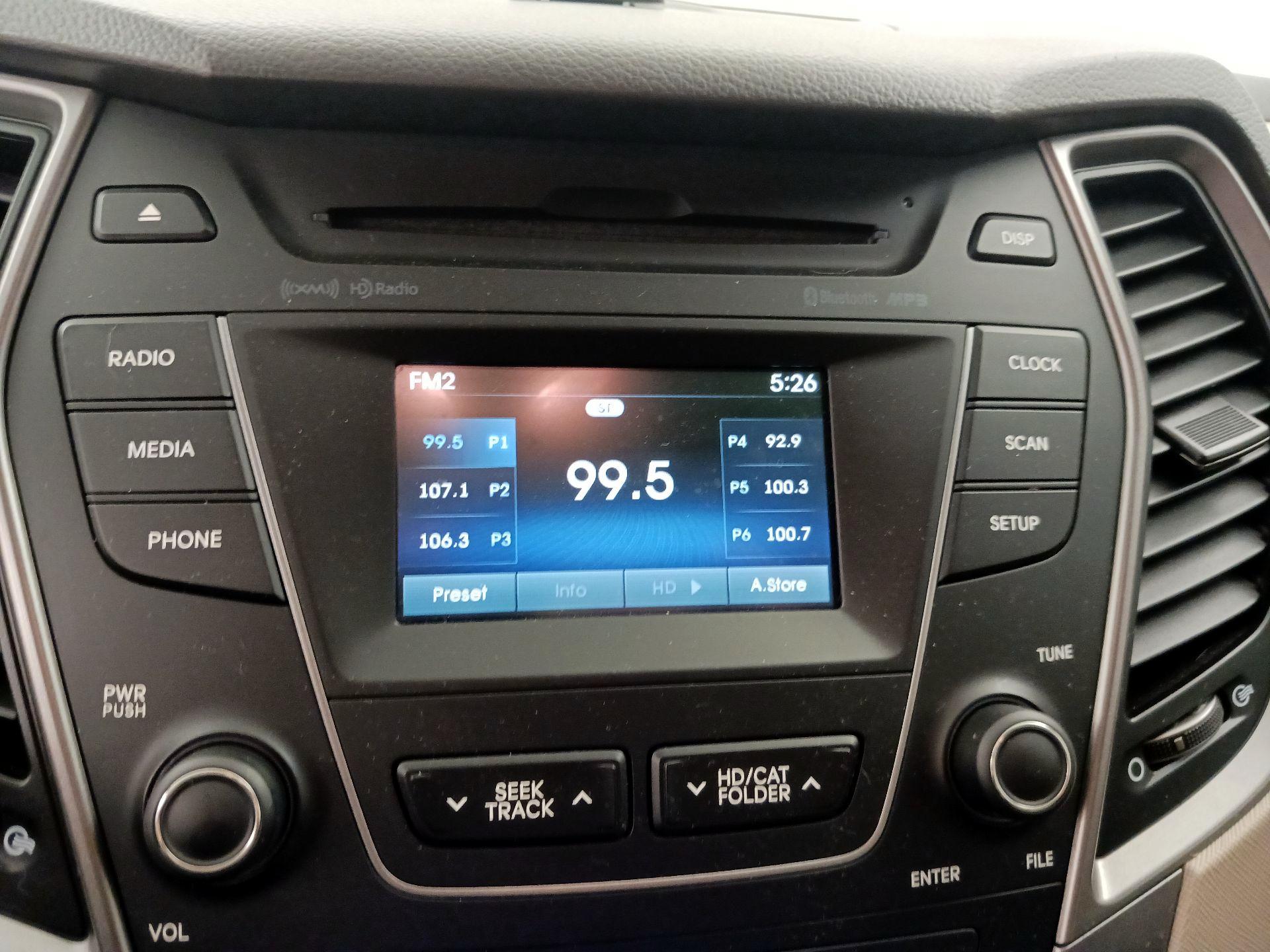 Thumbnail: 2014 Hyundai Santa Fe - 15