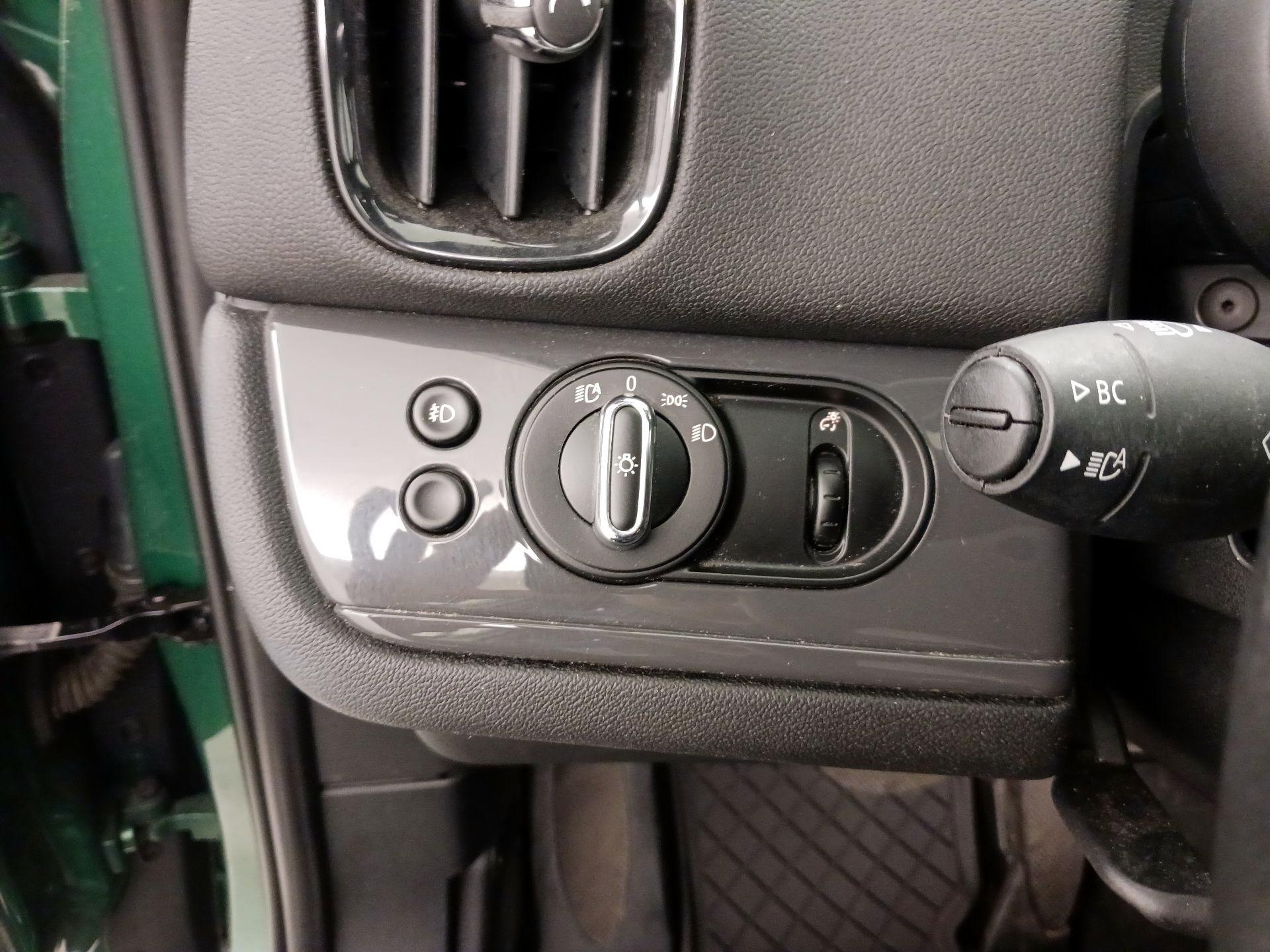 Thumbnail: 2021 MINI Cooper Countryman - 13