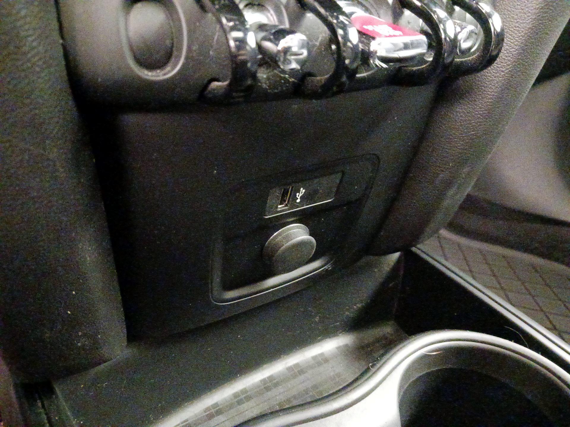 Thumbnail: 2021 MINI Cooper Countryman - 18