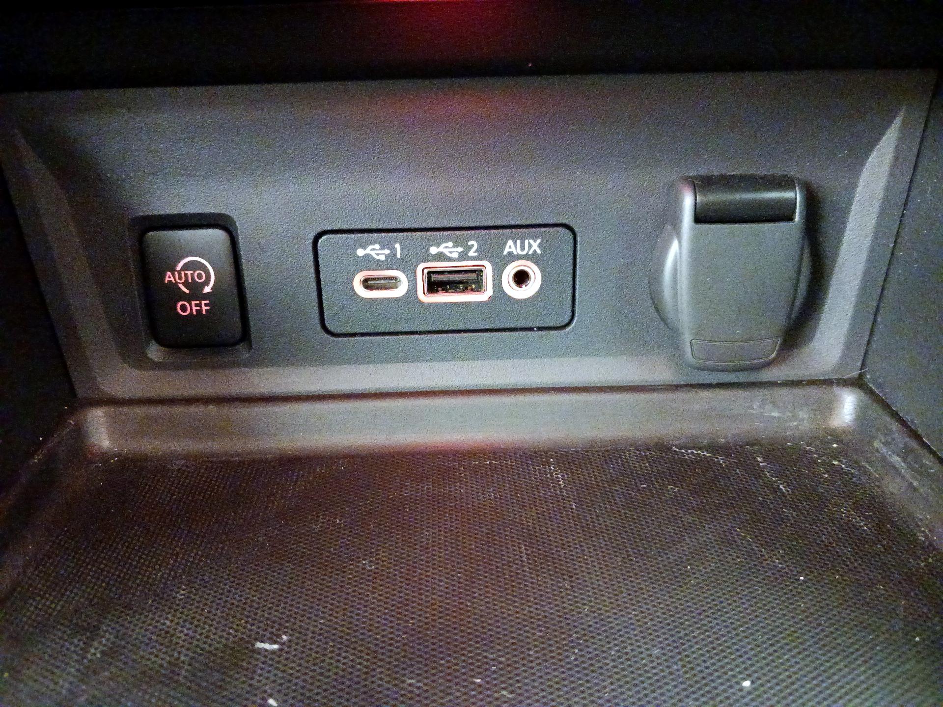 Thumbnail: 2025 Nissan Sentra - 18