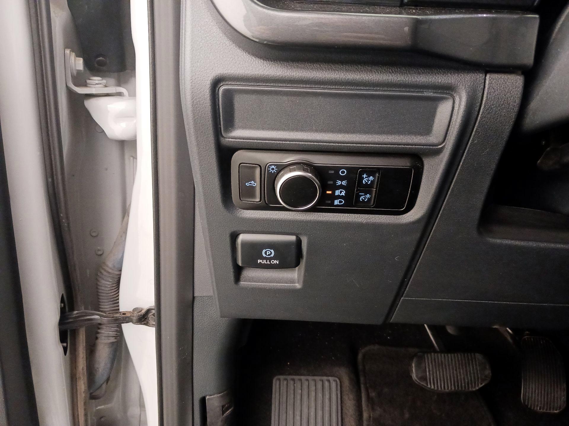 Thumbnail: 2023 Ford F-150 - 13