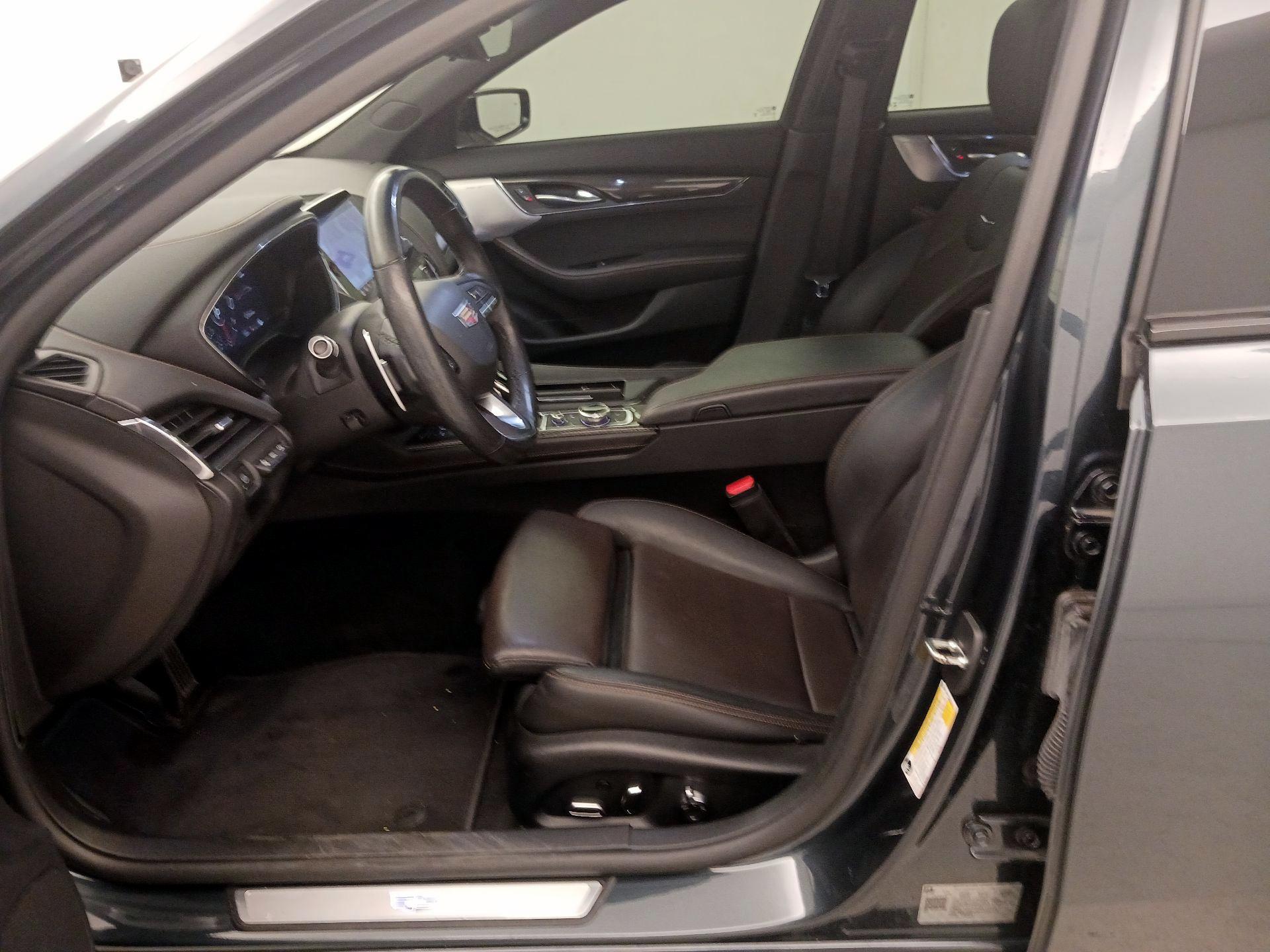 Thumbnail: 2021 Cadillac CT5 - 11