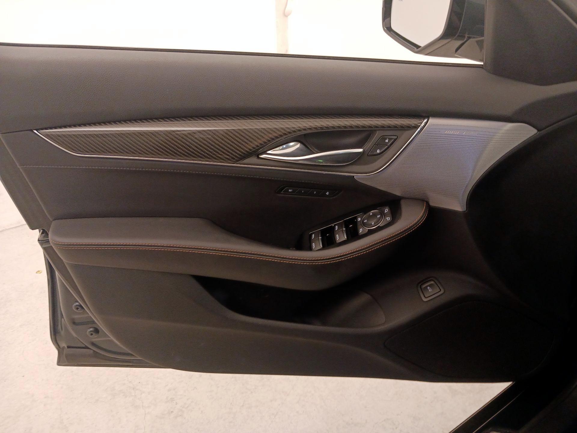 Thumbnail: 2021 Cadillac CT5 - 12