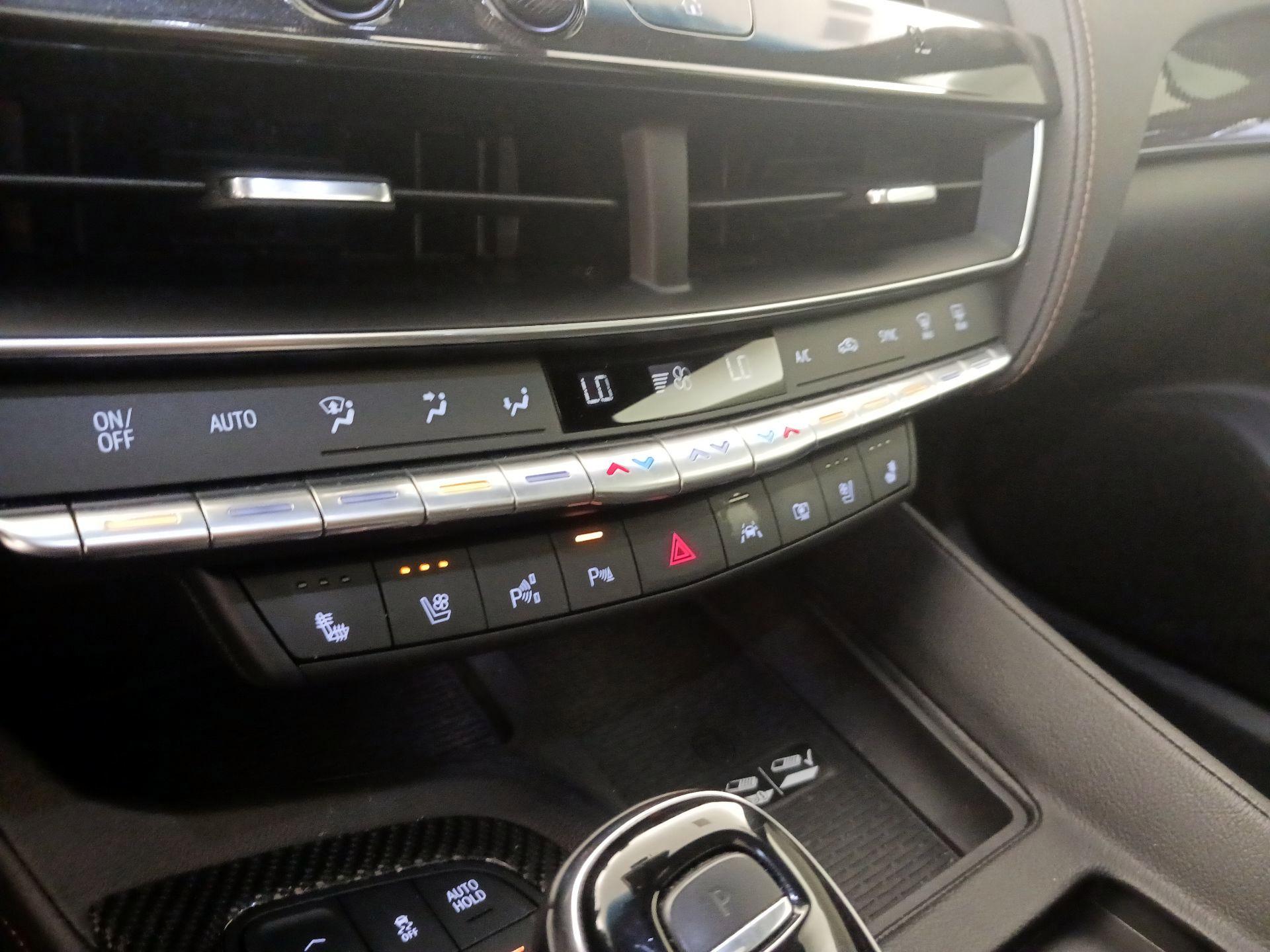 Thumbnail: 2021 Cadillac CT5 - 17