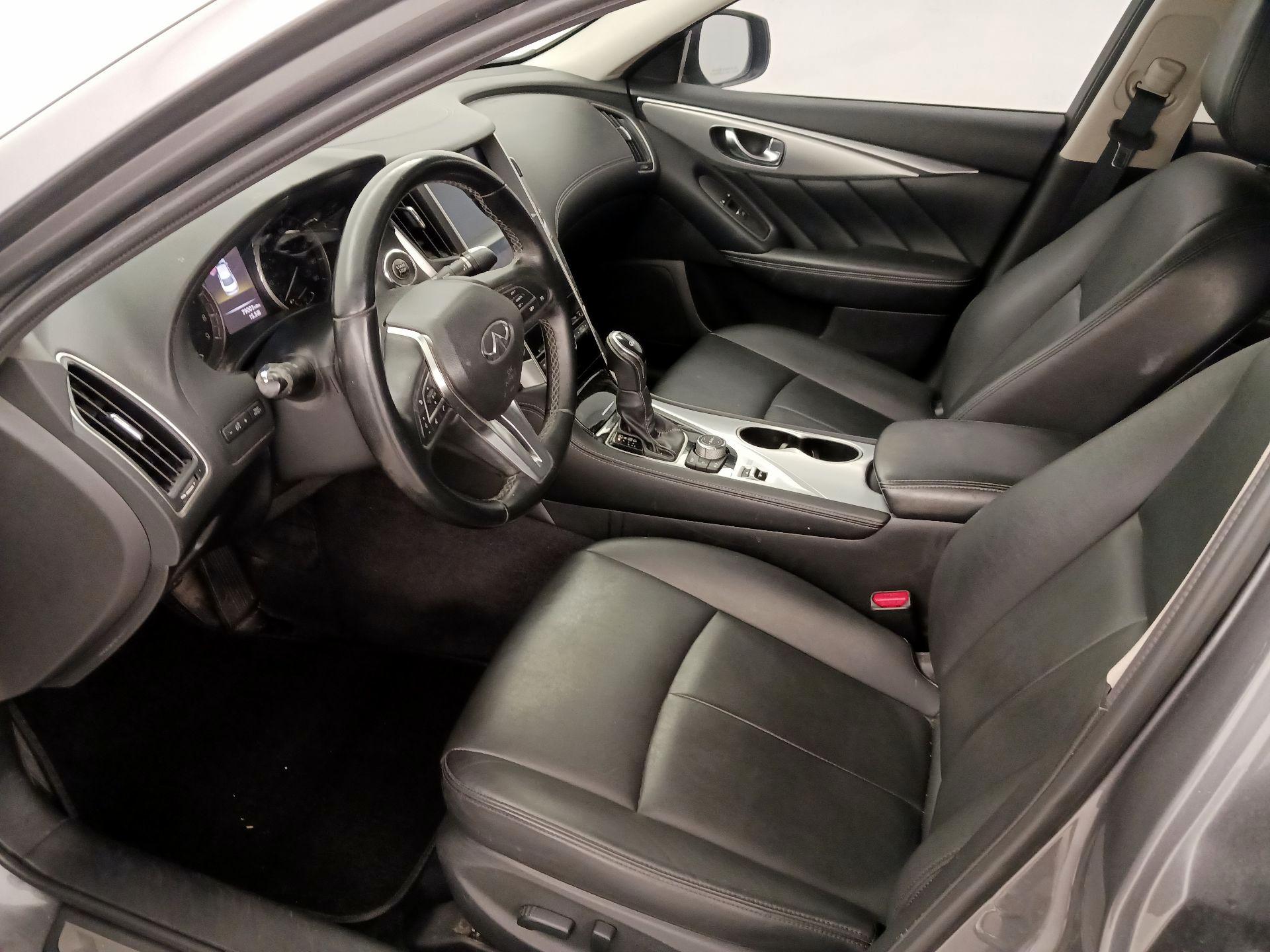 Thumbnail: 2020 INFINITI Q50 - 11