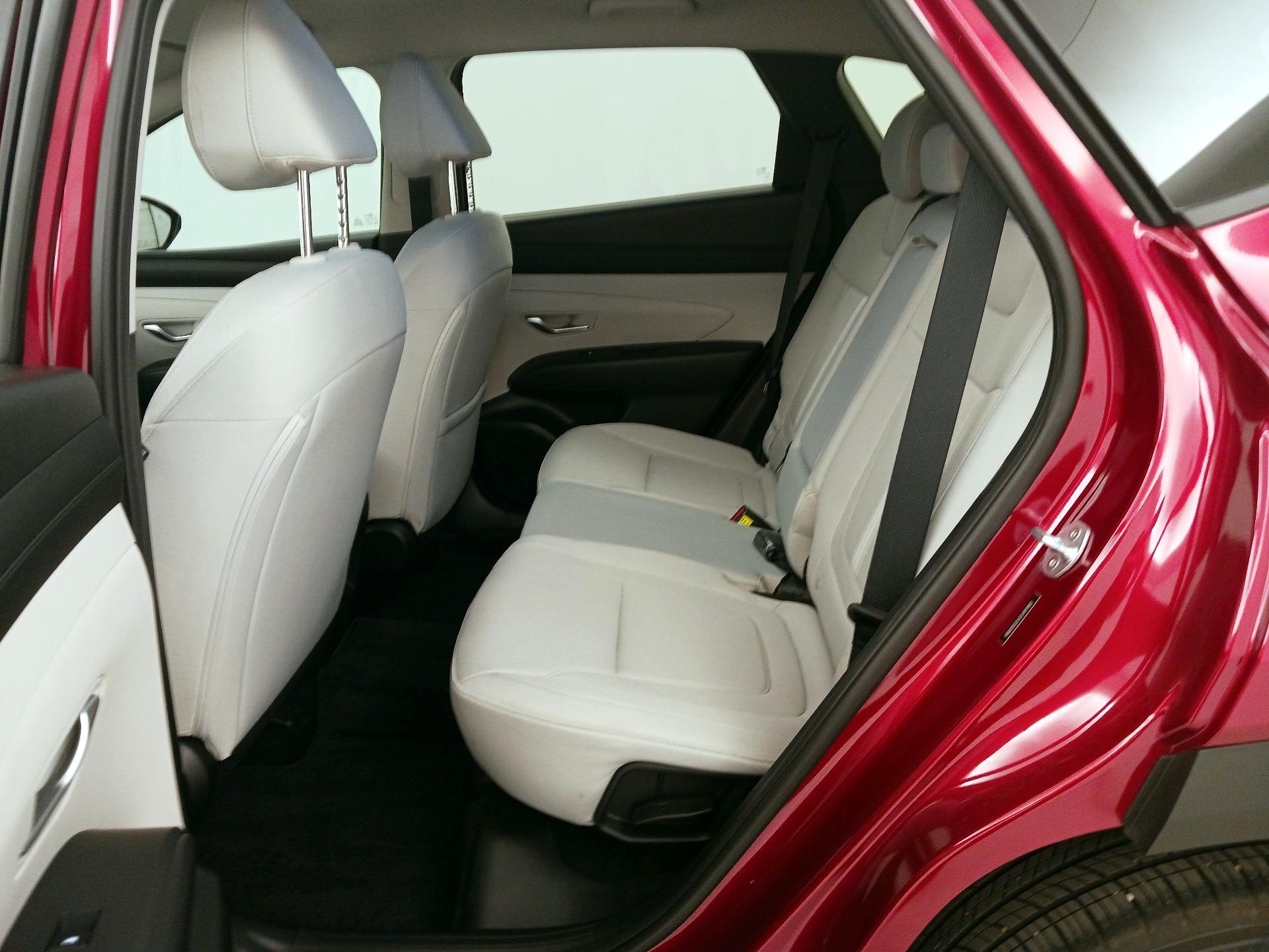 Thumbnail: 2025 Hyundai Tucson - 19