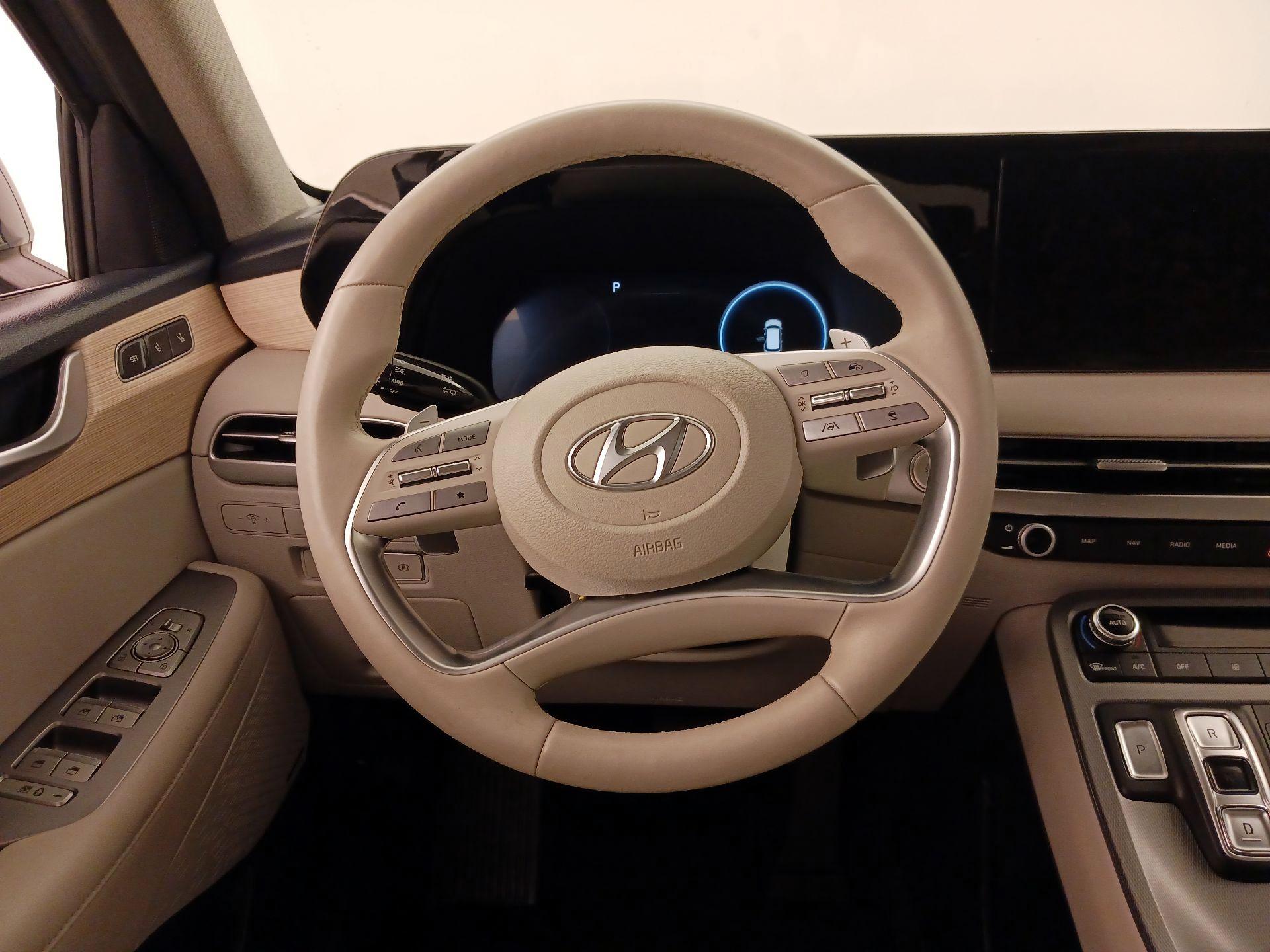 Thumbnail: 2023 Hyundai Palisade - 10