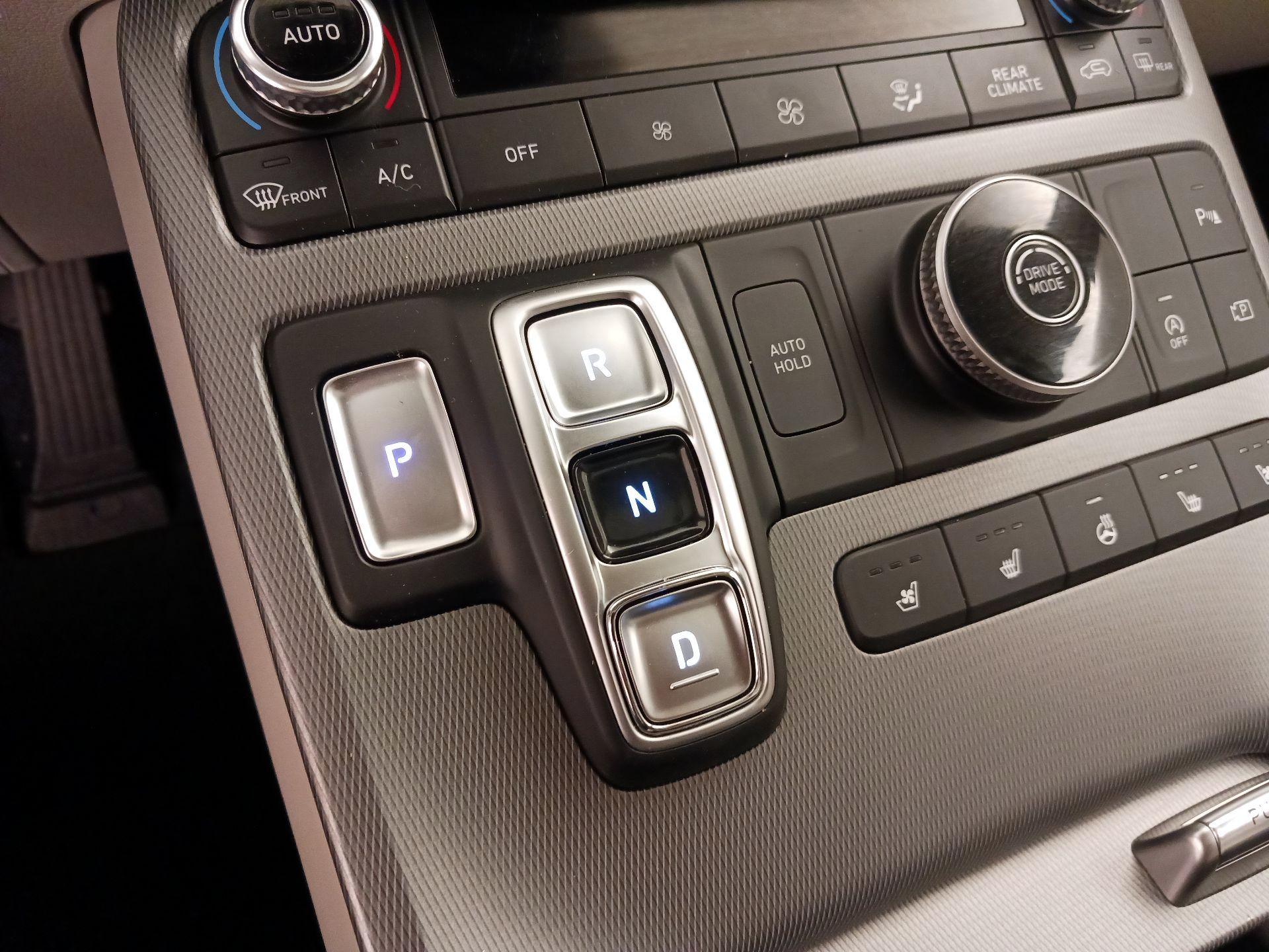 Thumbnail: 2023 Hyundai Palisade - 18