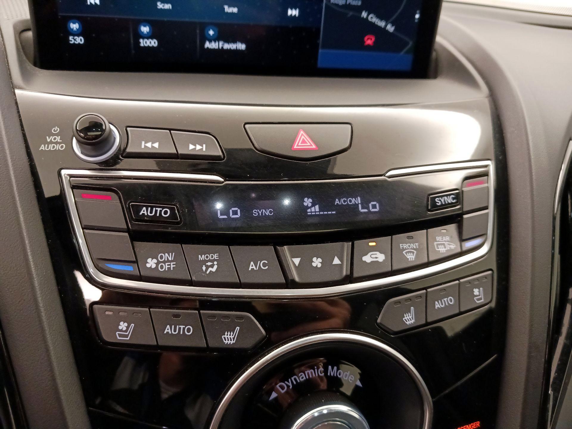 Thumbnail: 2023 Acura RDX - 17