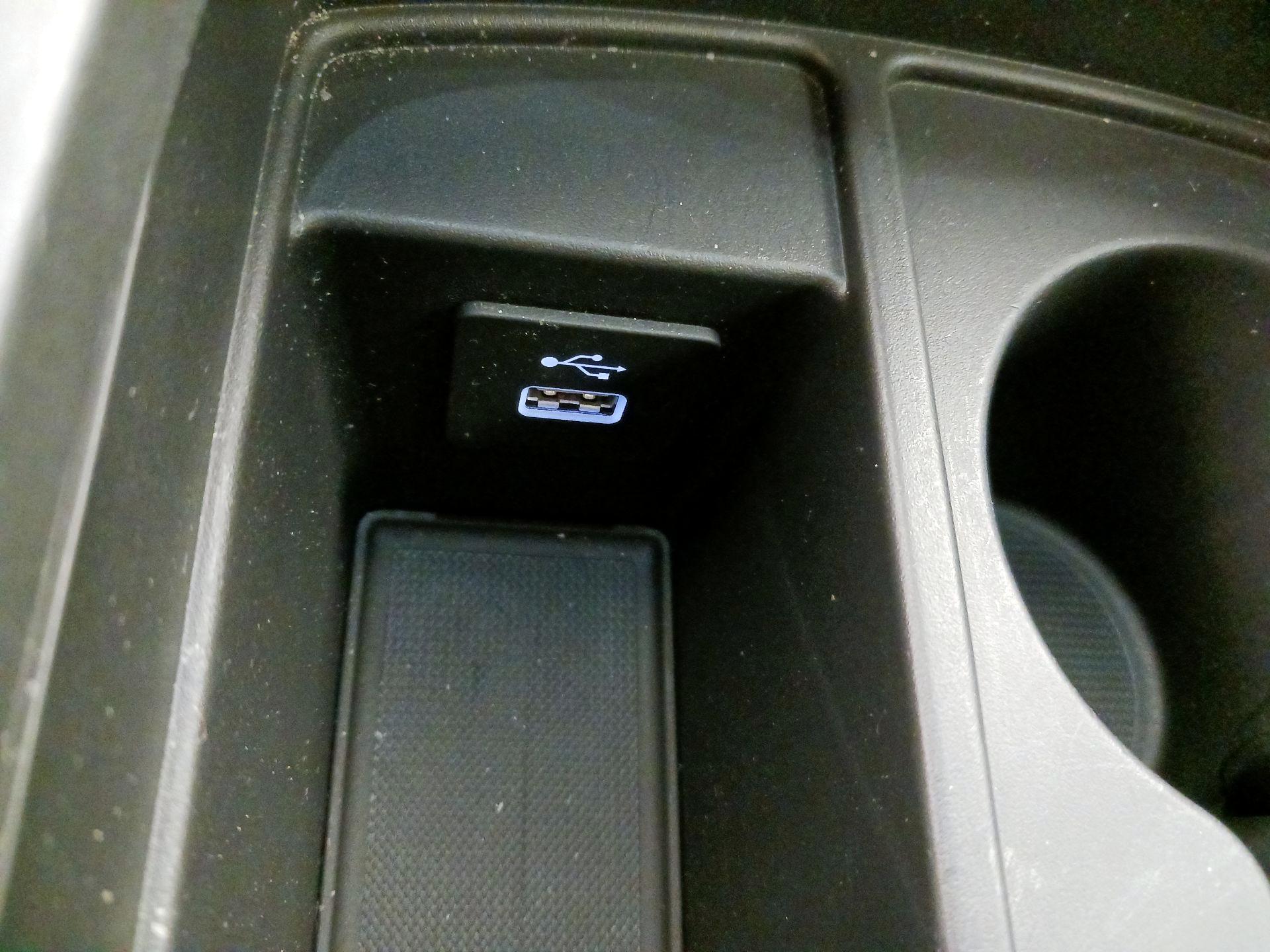 Thumbnail: 2023 Acura RDX - 19