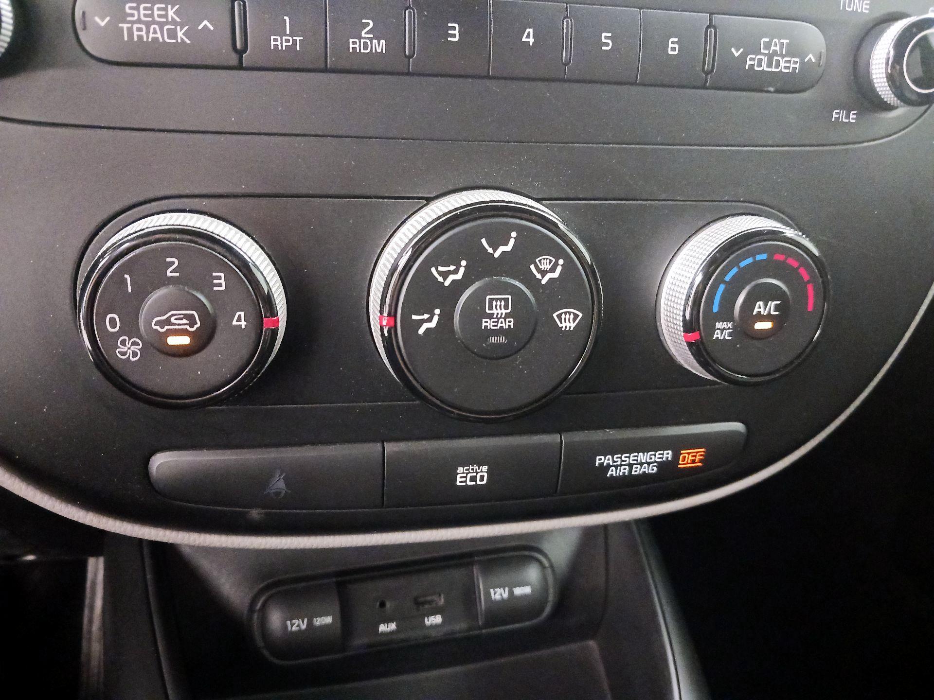 Thumbnail: 2014 Kia Soul - 15