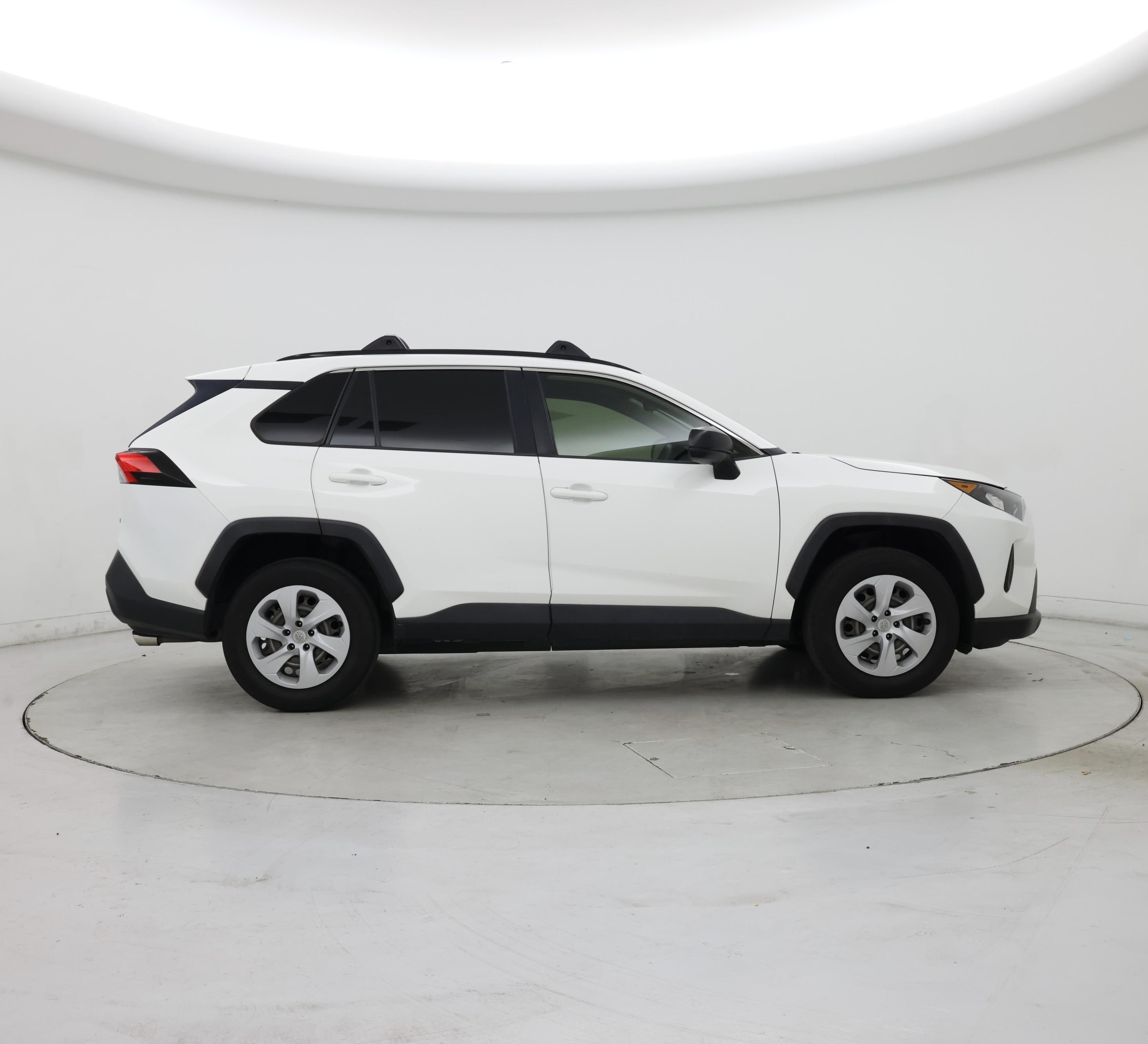 Thumbnail: 2020 Toyota RAV4 - 7