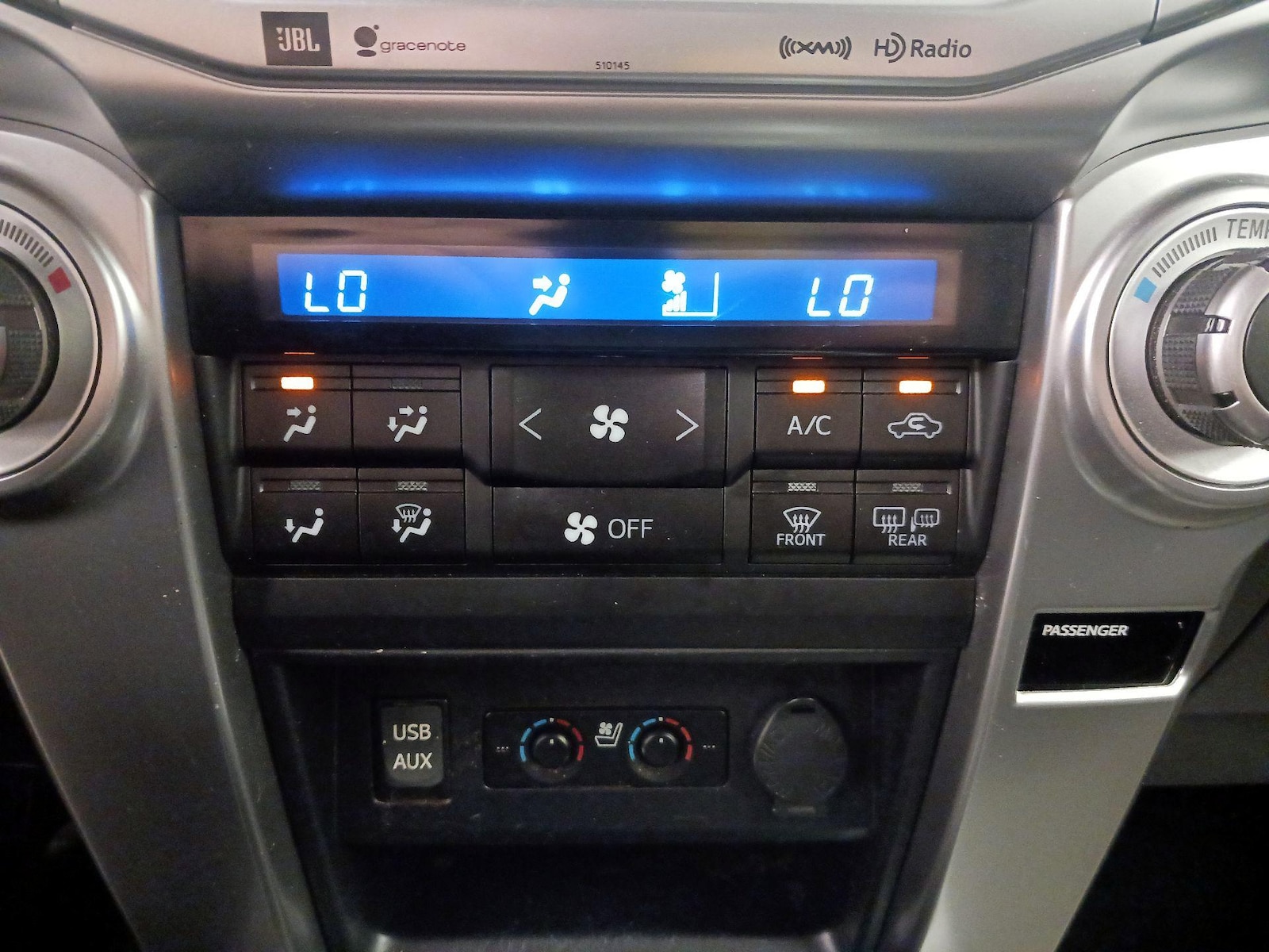 2018 Toyota 4Runner Limited - Photo 18