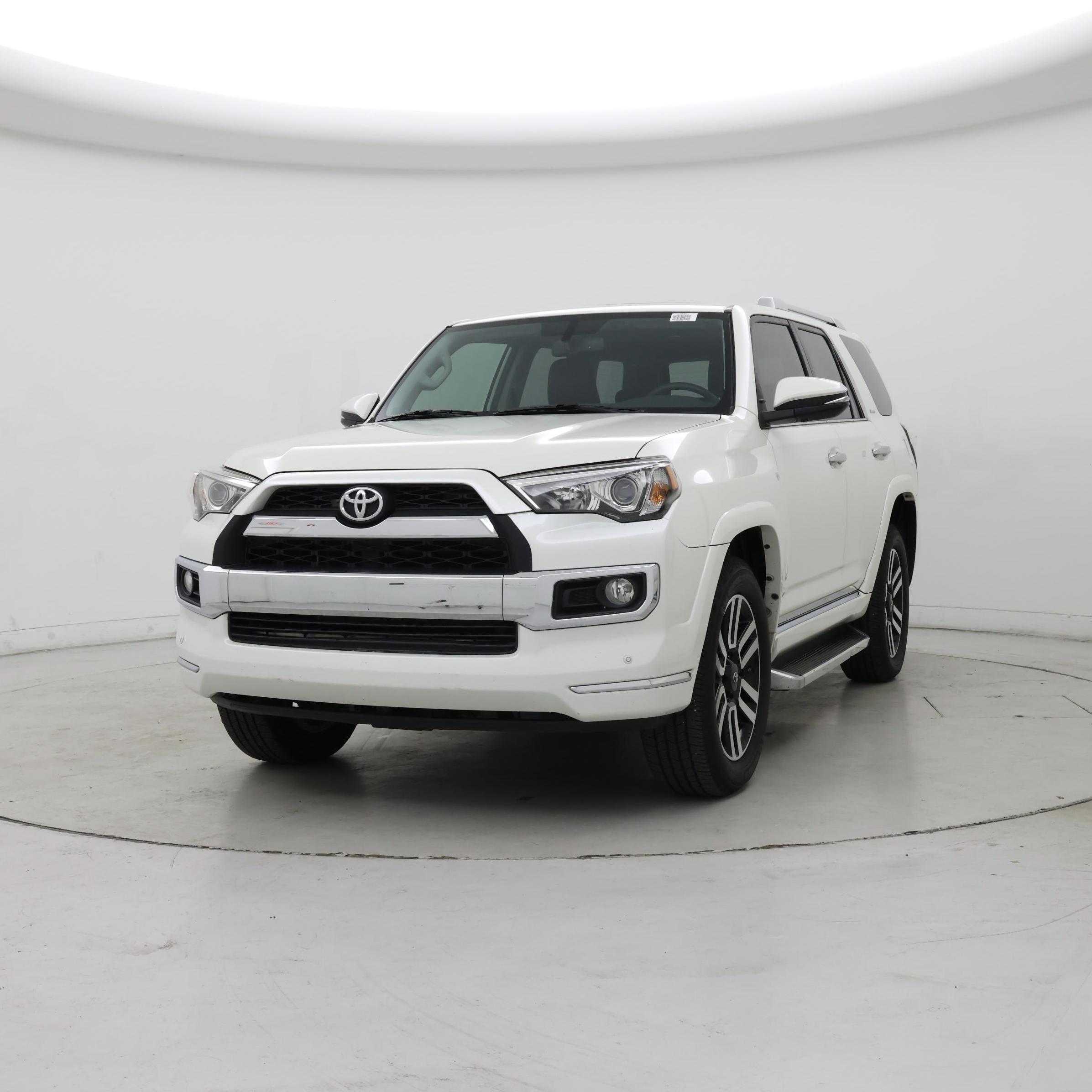 Thumbnail: 2018 Toyota 4Runner - 4