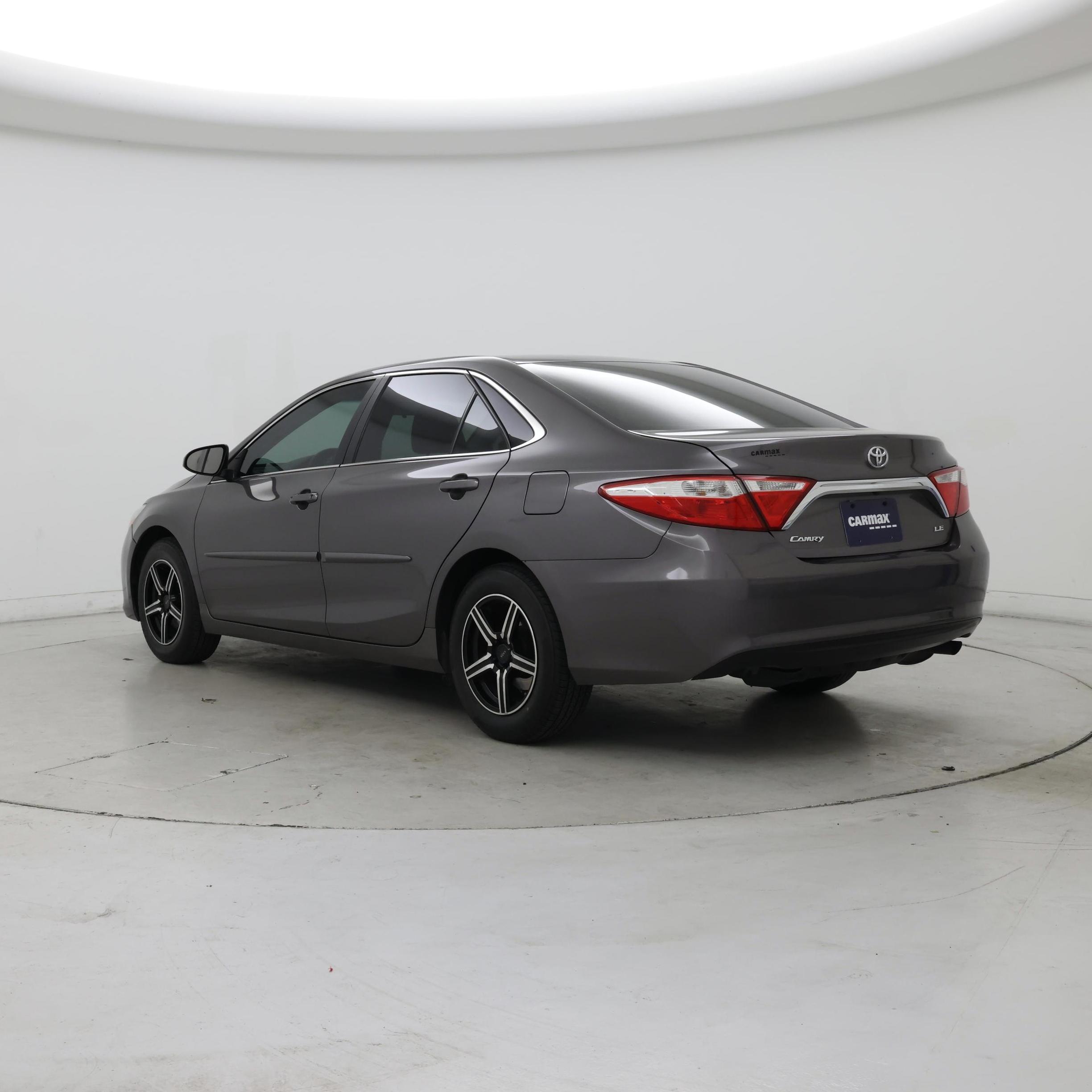 Thumbnail: 2016 Toyota Camry - 2