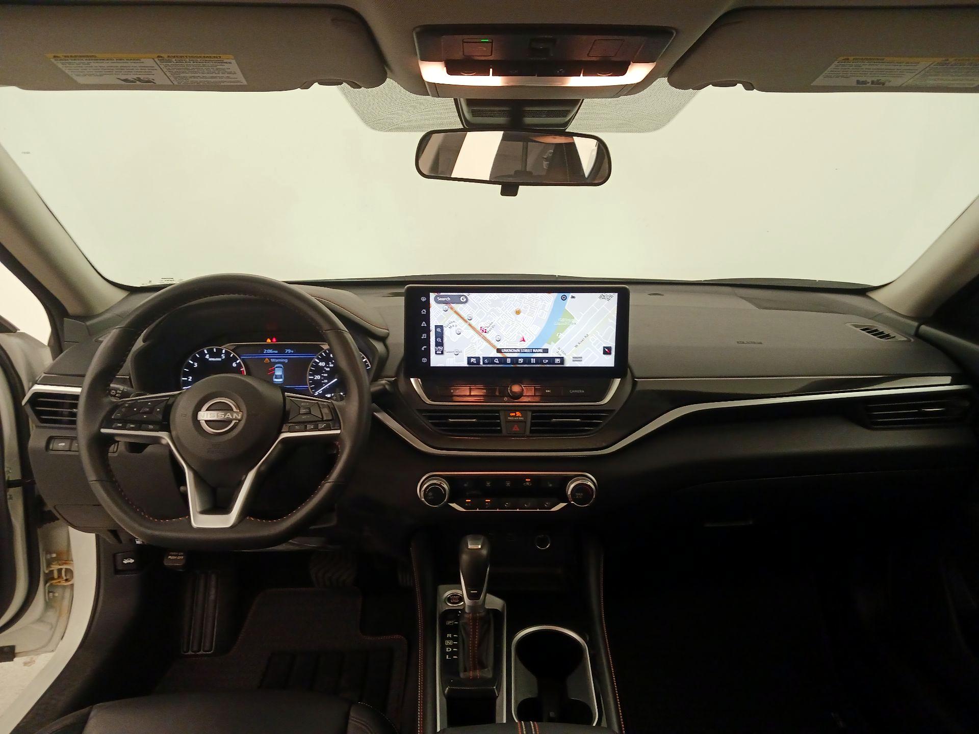 Thumbnail: 2023 Nissan Altima - 9