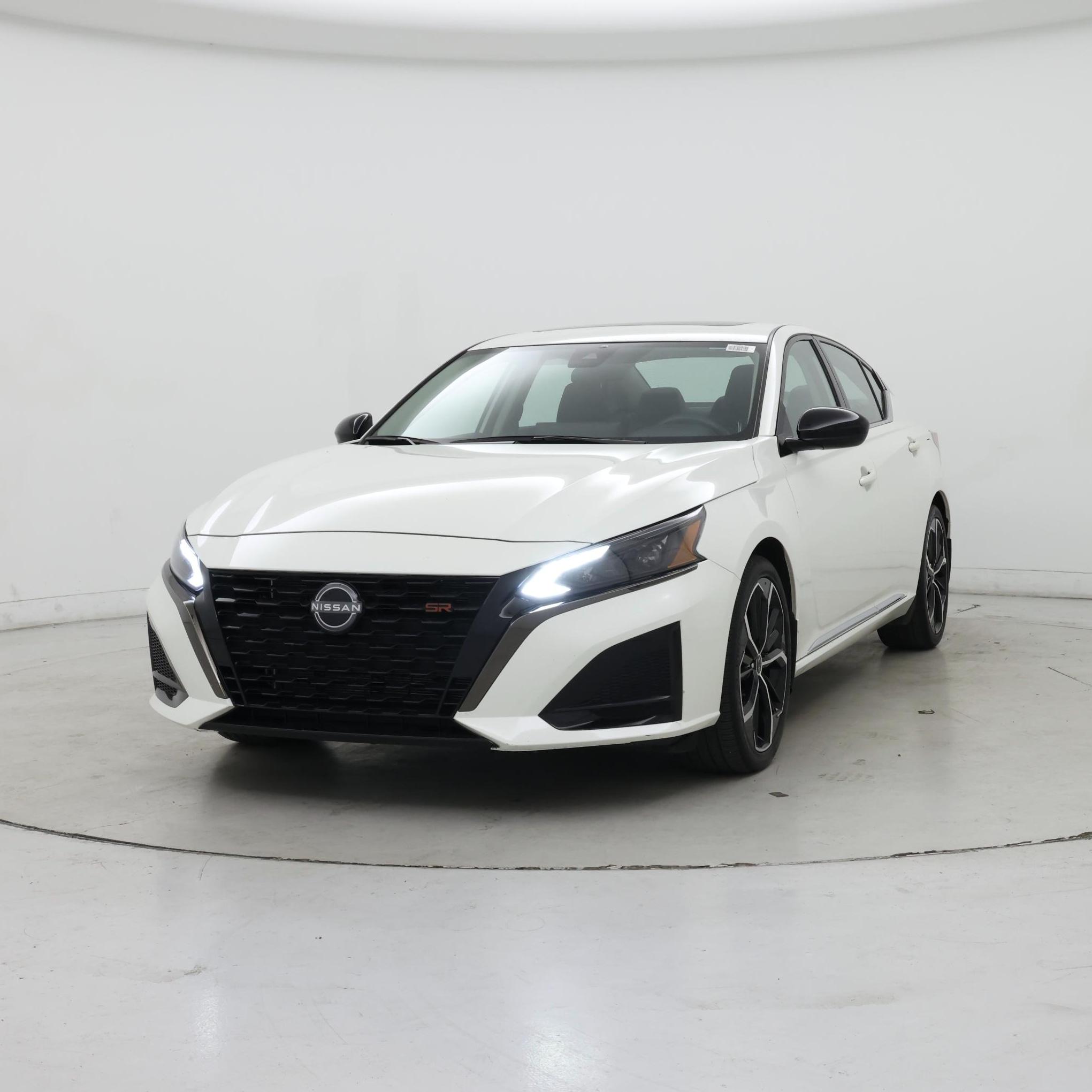 Thumbnail: 2023 Nissan Altima - 4
