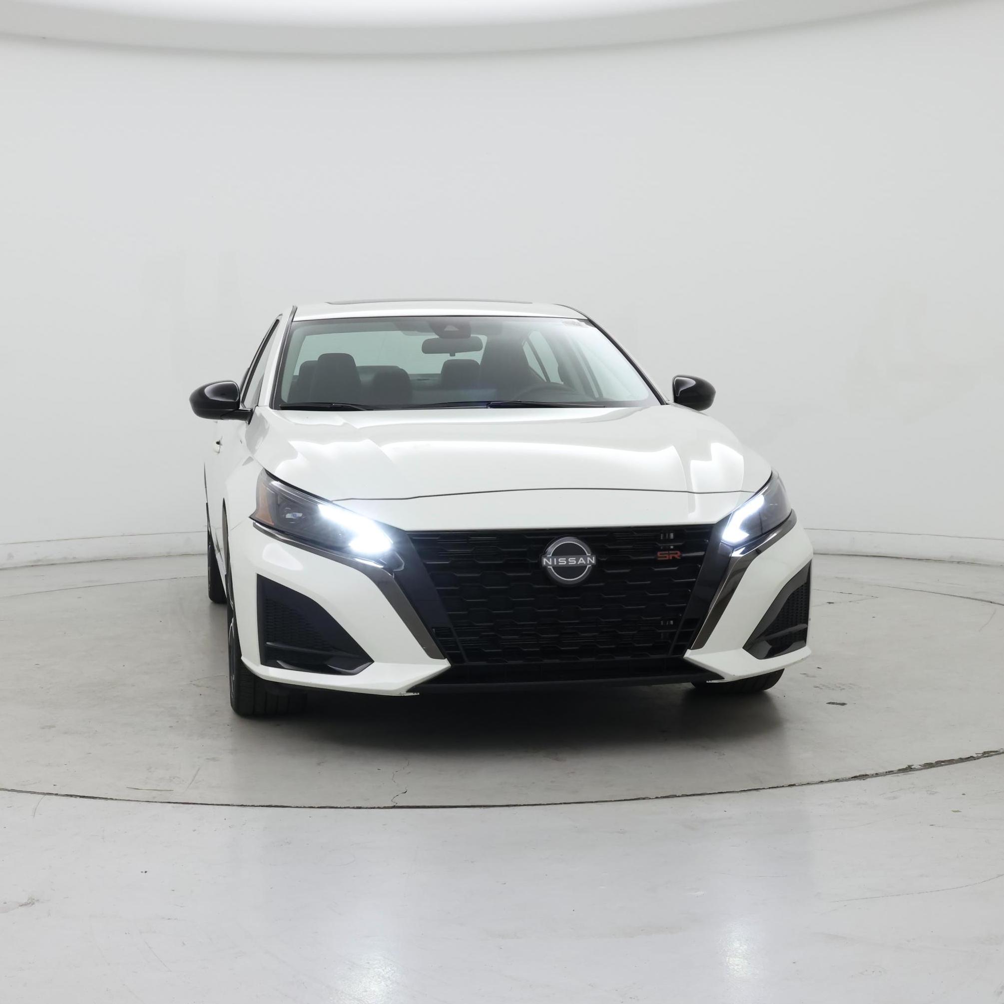 Thumbnail: 2023 Nissan Altima - 5