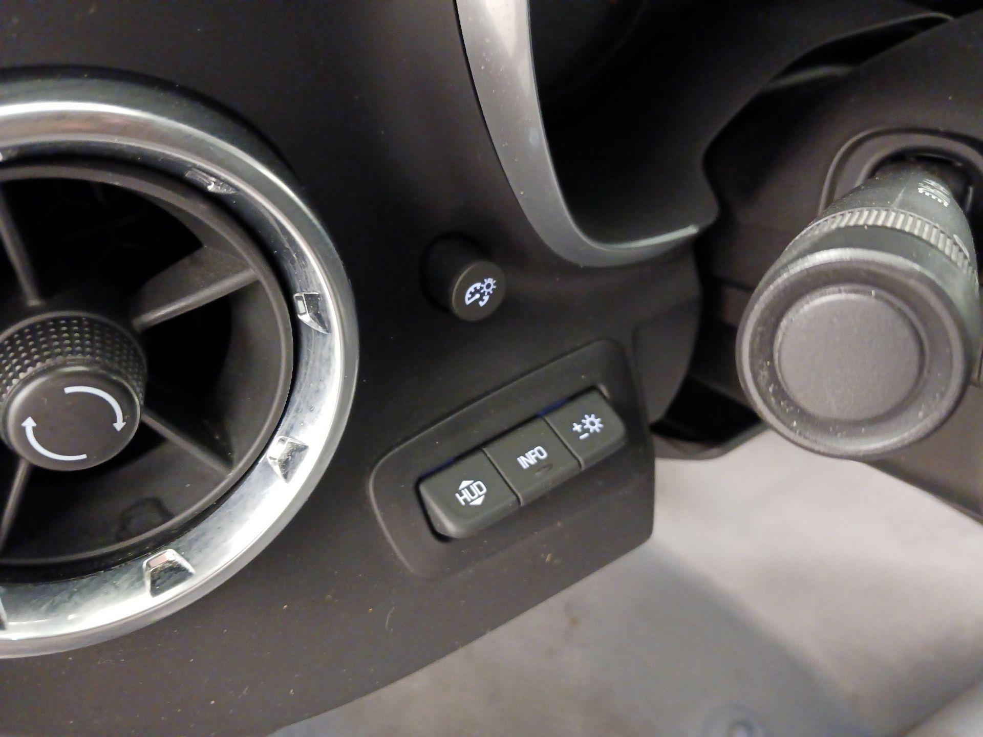 Thumbnail: 2016 Chevrolet Camaro - 13