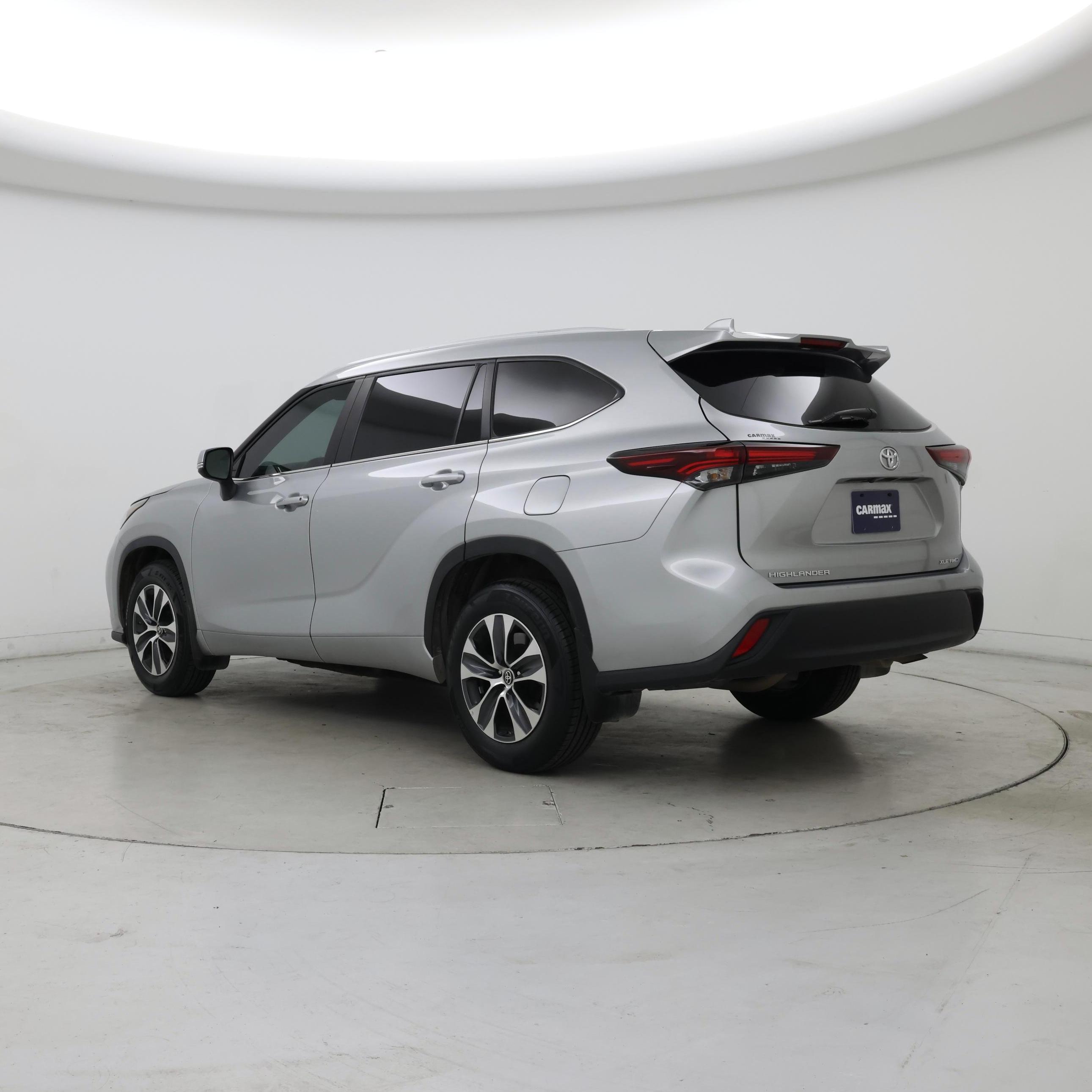 Thumbnail: 2024 Toyota Highlander - 2