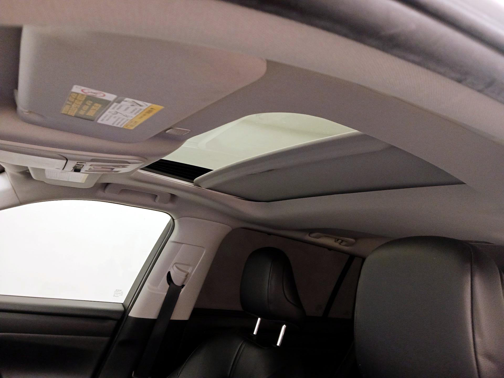 Thumbnail: 2024 Toyota Highlander - 20